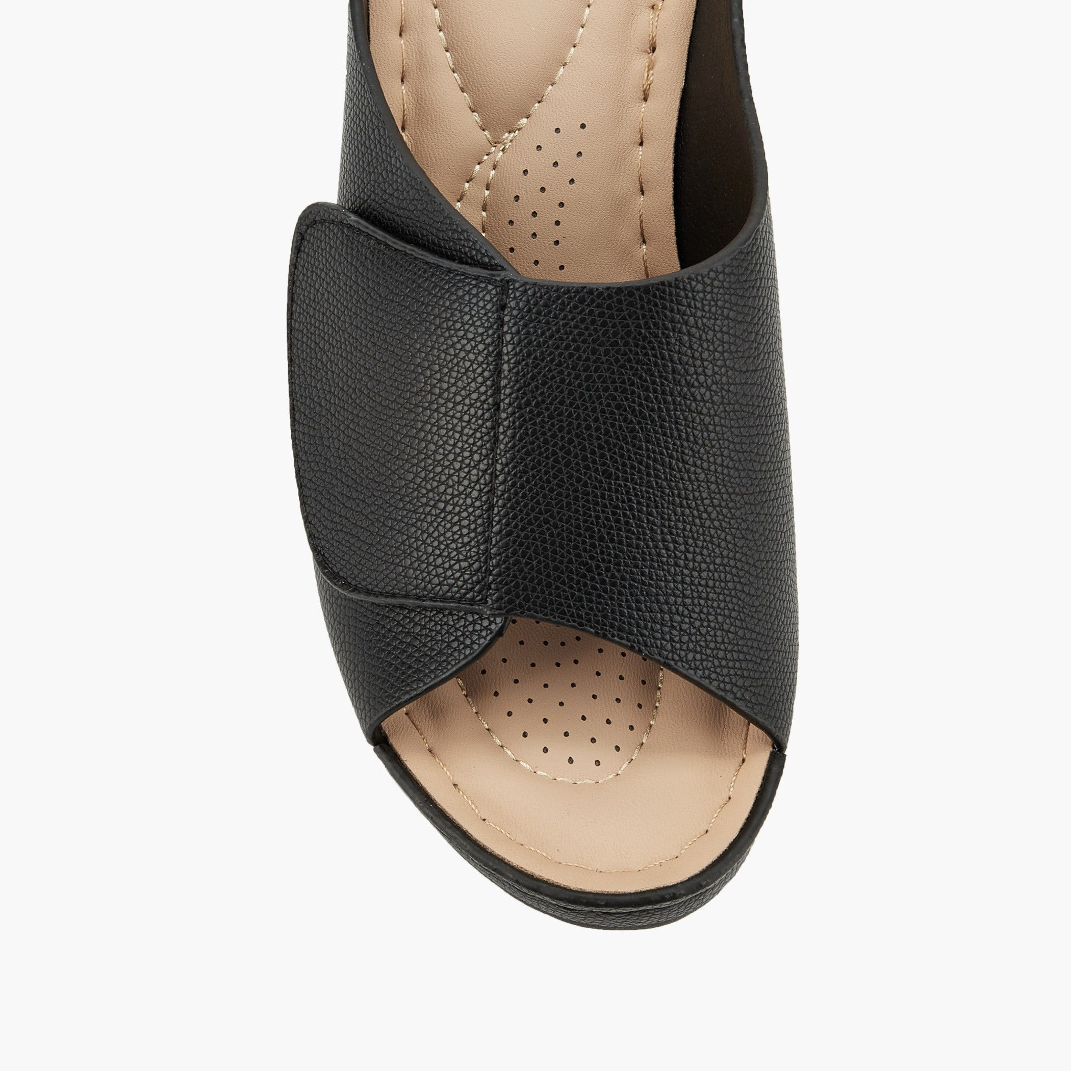 صندل ويدج بارز الملمس للنساء من فلورا بيلا-women-shoes-sandals-heeled-image-14