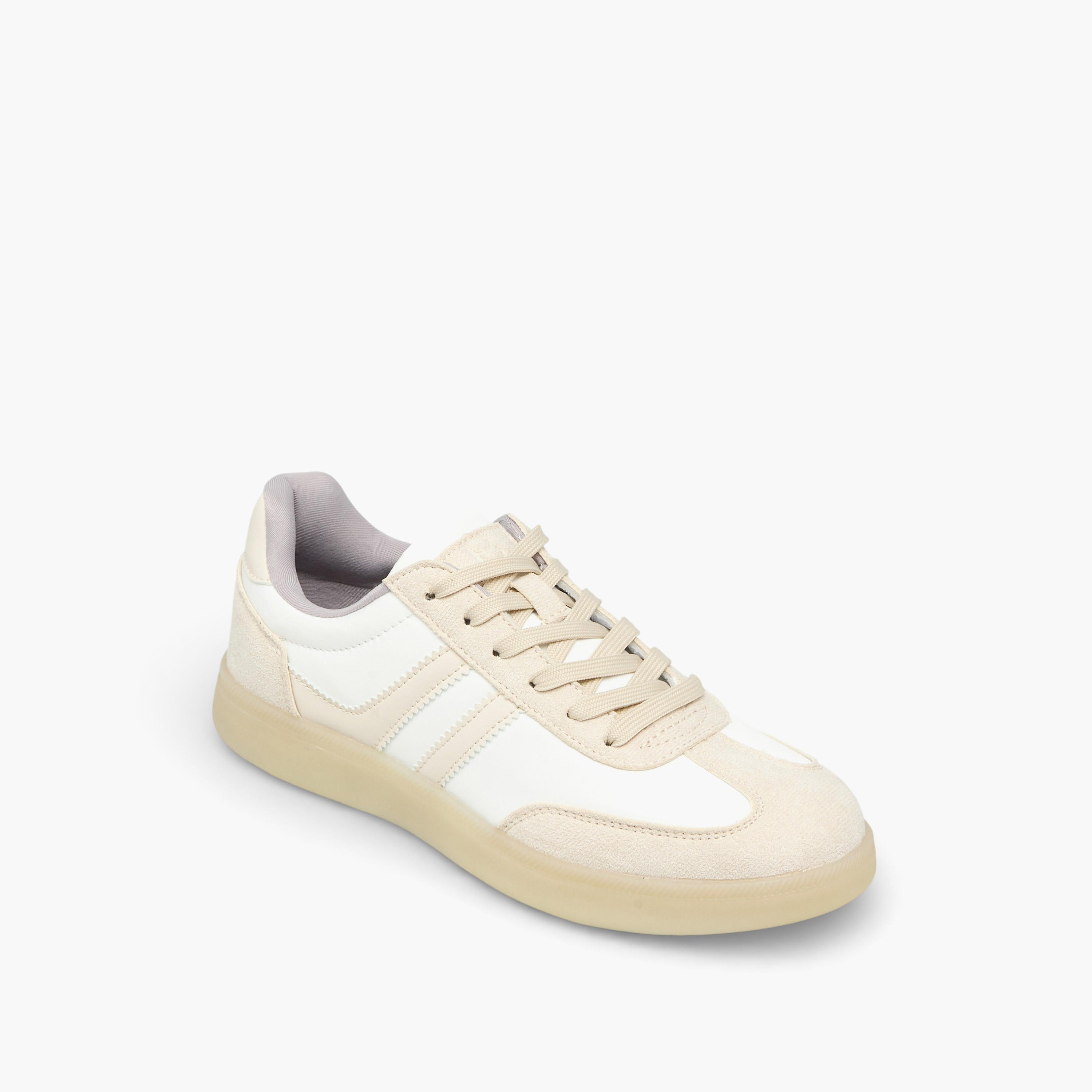 حذاء سنيكرز برباط إغلاق للنساء من فلورا بيلا-women-shoes-sneakers-image-2
