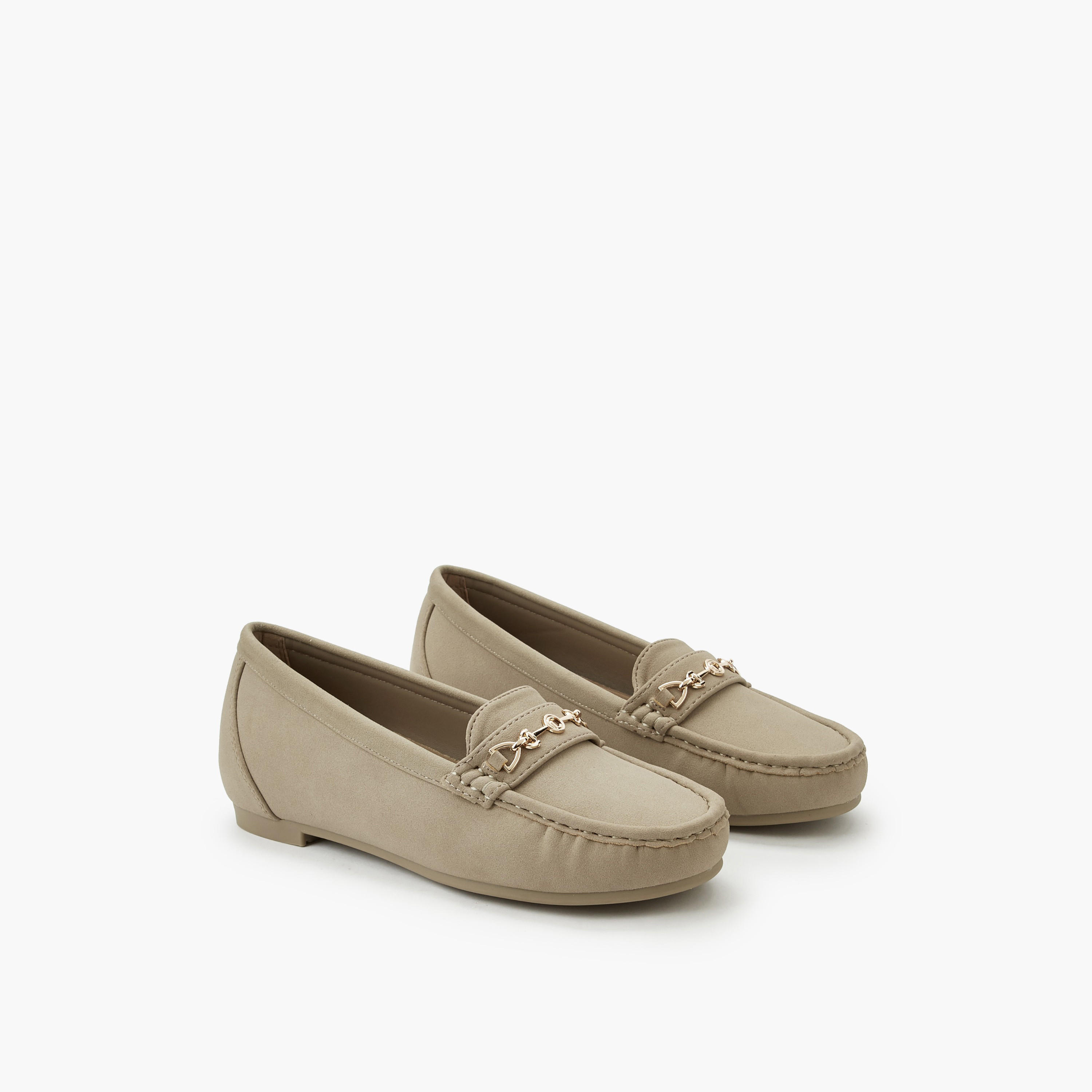 Le Confort Women Metal Accent Loafers-women-shoes-sandals-heeled-image-1