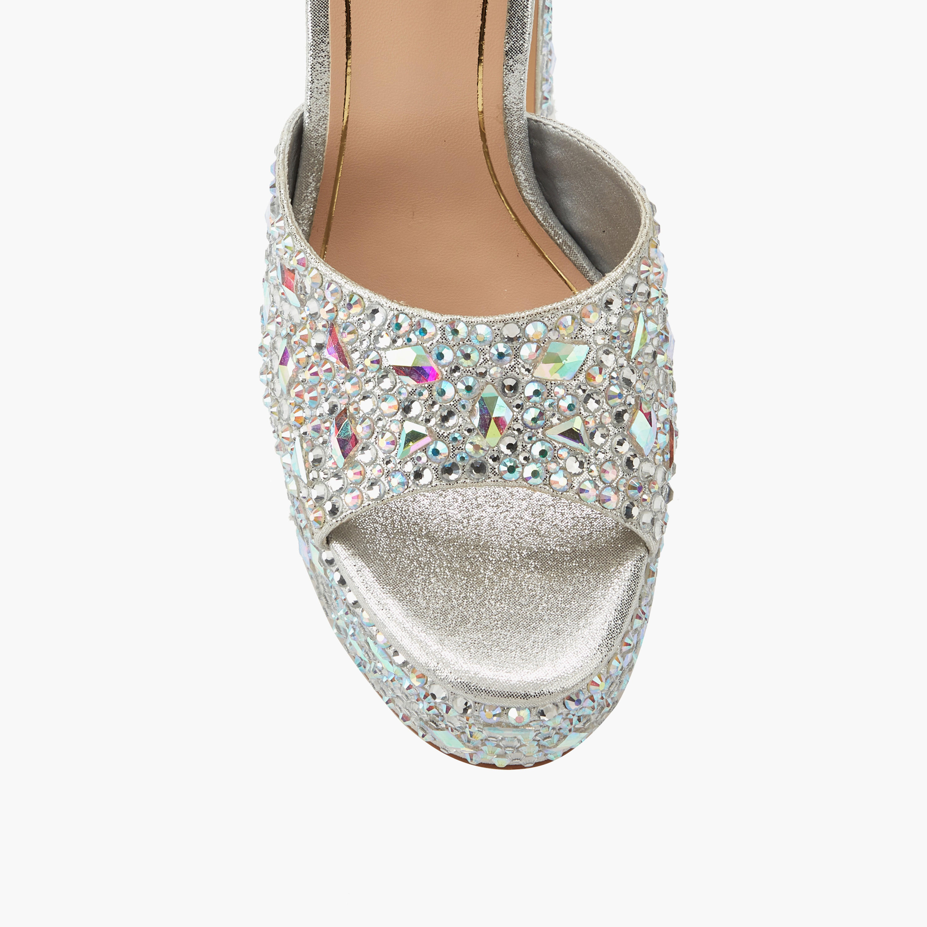 صندل مزين بكعب سميك للنساء من سيليست-women-shoes-sandals-heeled-image-4