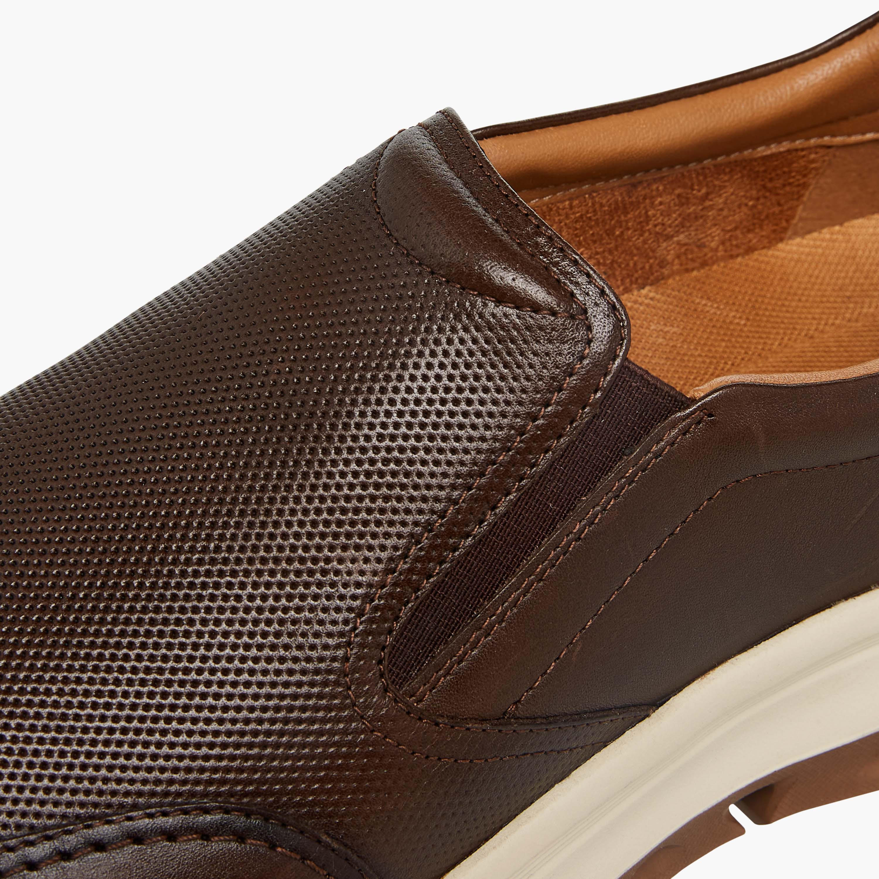 Duchini Men Textured Slip-On Leather Loafers-men-shoes-loafersandmoccasins-image-4