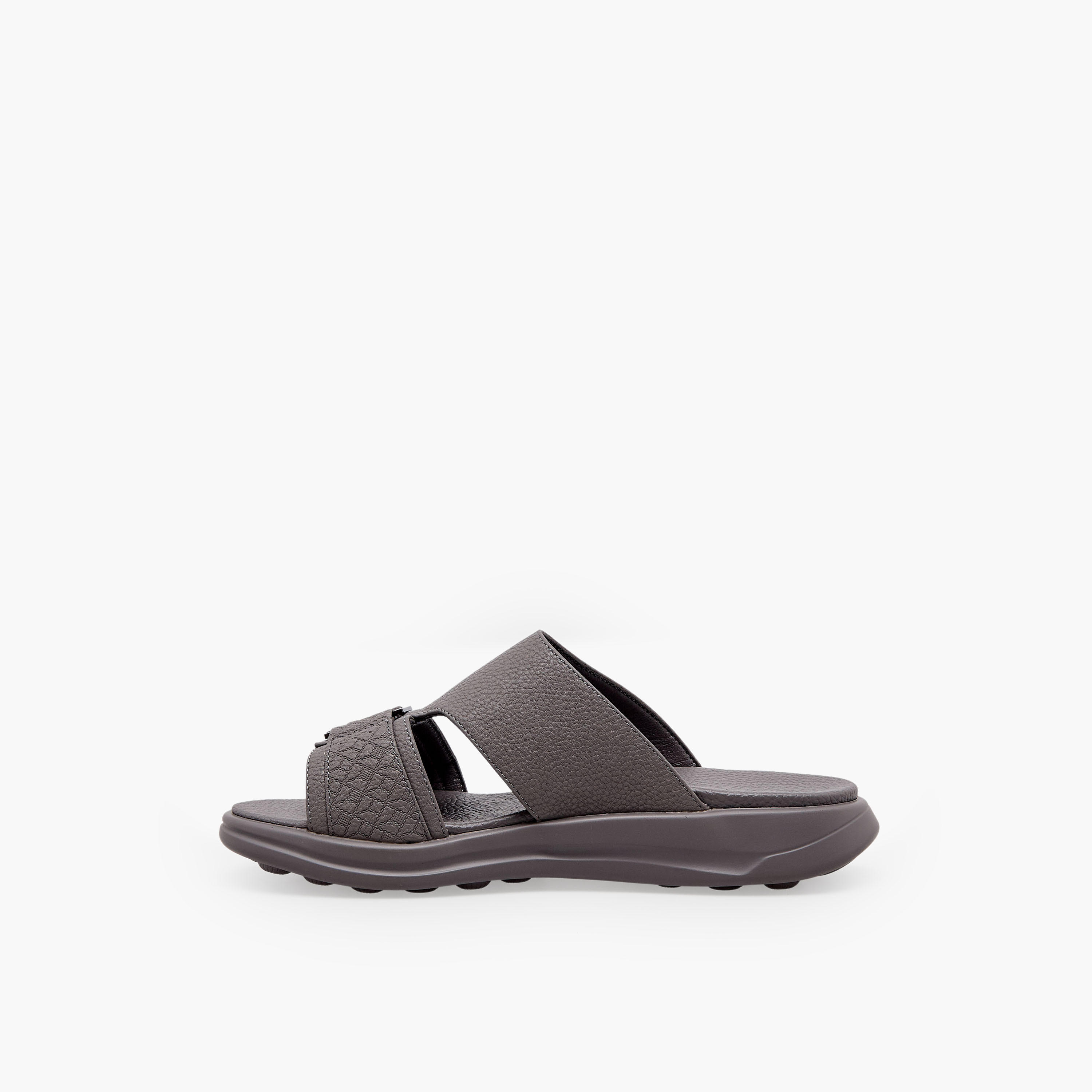 Le Confort Men Slip-On Arabic Sandals-men-shoes-sandals-image-5