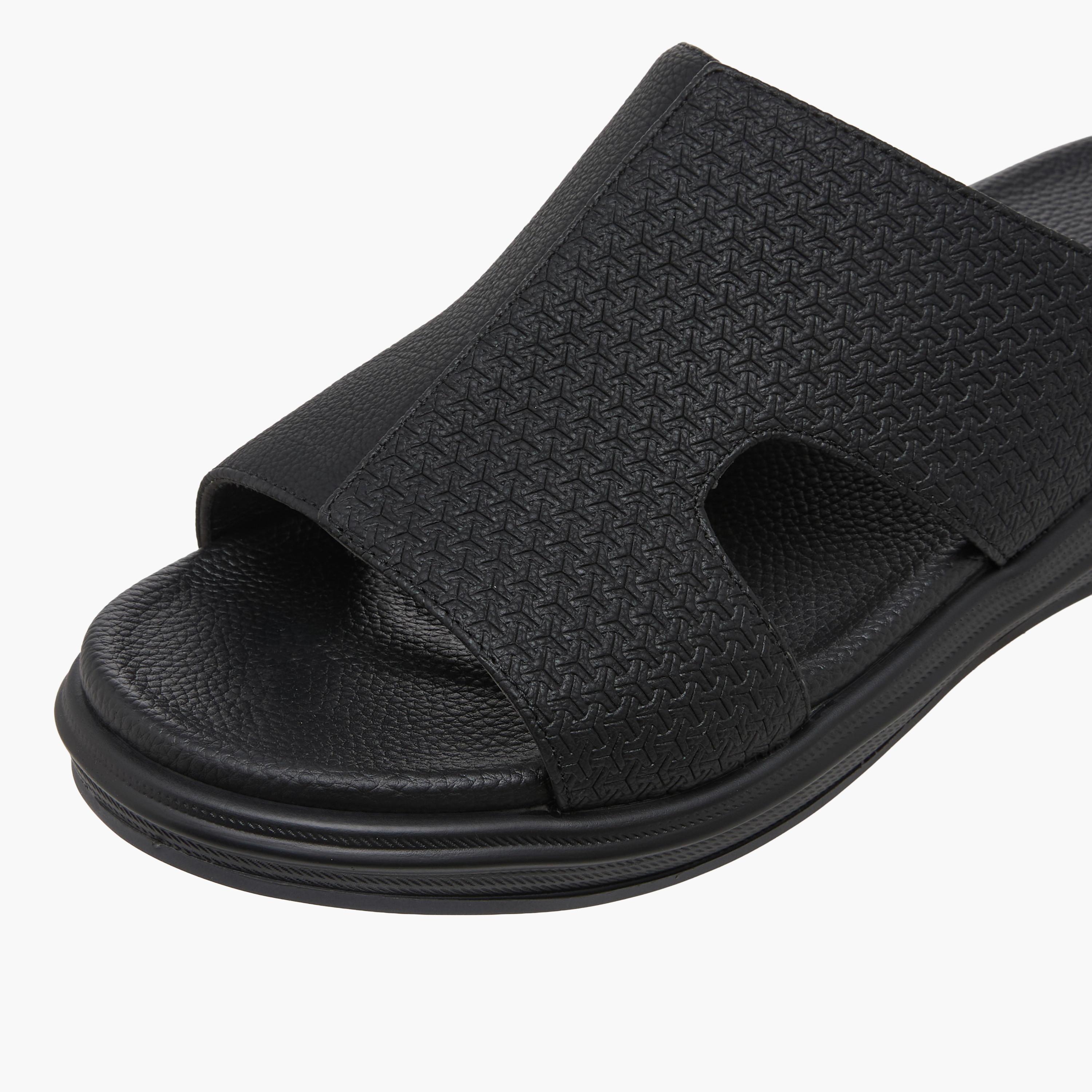 Le Confort Men Textured Slip-On Comfort Sandals-men-shoes-sandals-image-4