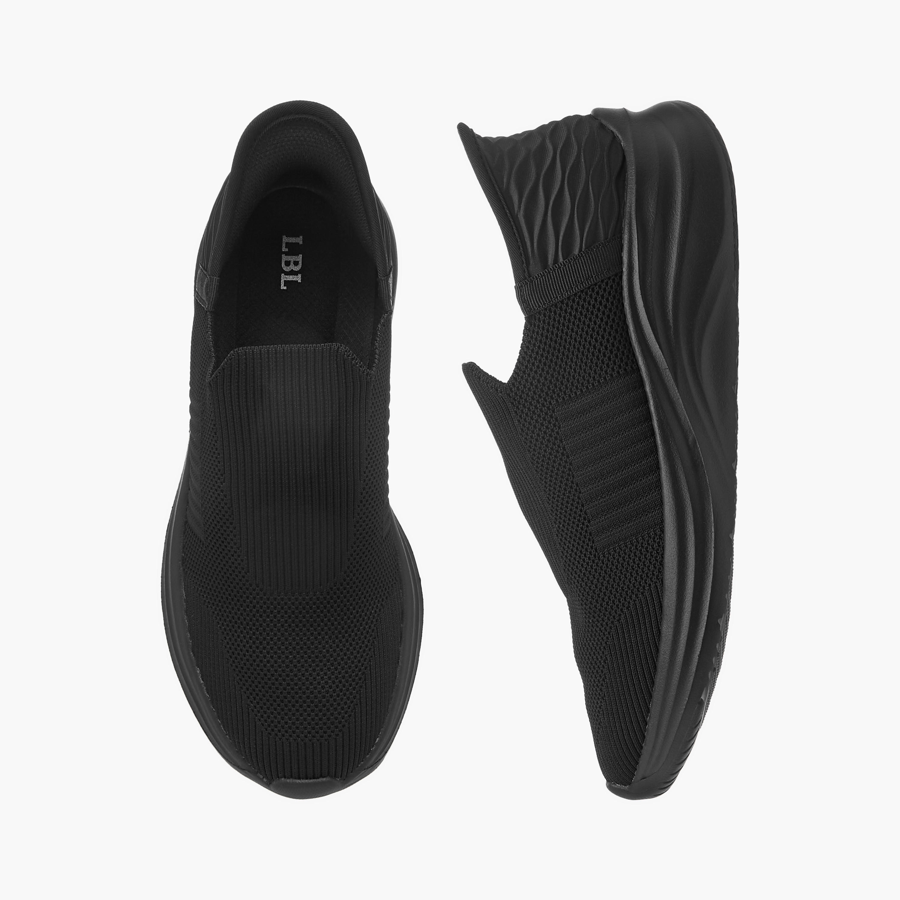 حذاء سنيكرز سهل الارتداء وبارز الملمس من أل بي أل من شو إكسبريس-men-shoes-sneakers-image-1