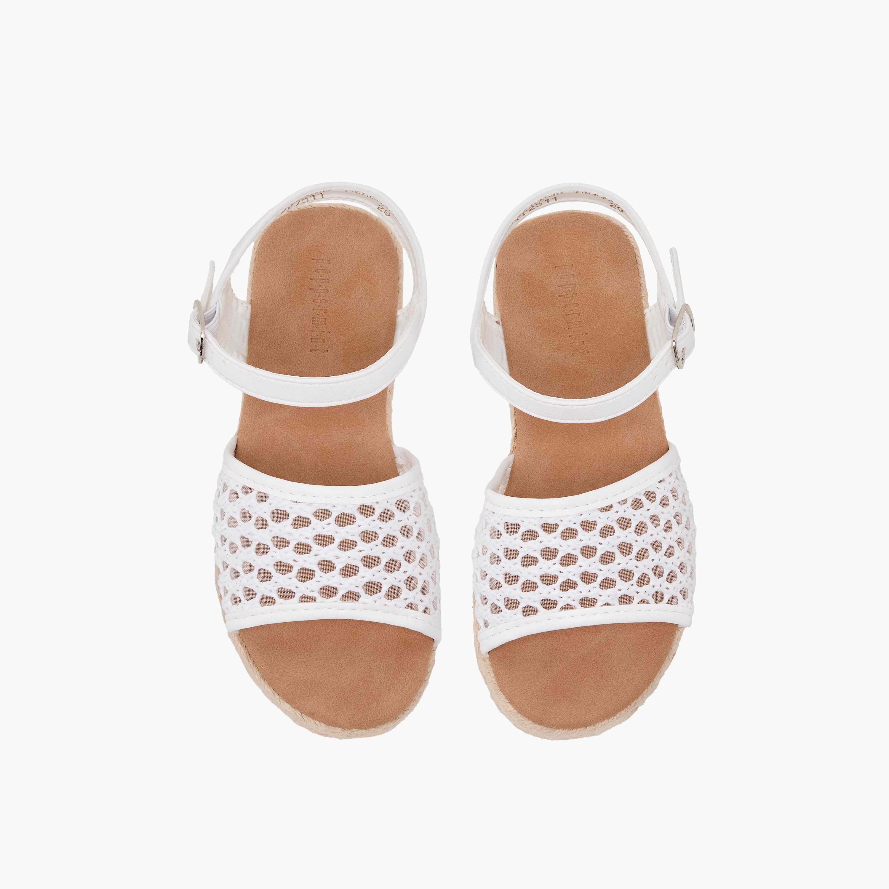 صندل إسبادريل بتفاصيل شبك وبإبزيم إغلاق للبنات من بيبرمنت-girls-shoes-sandals-image-5