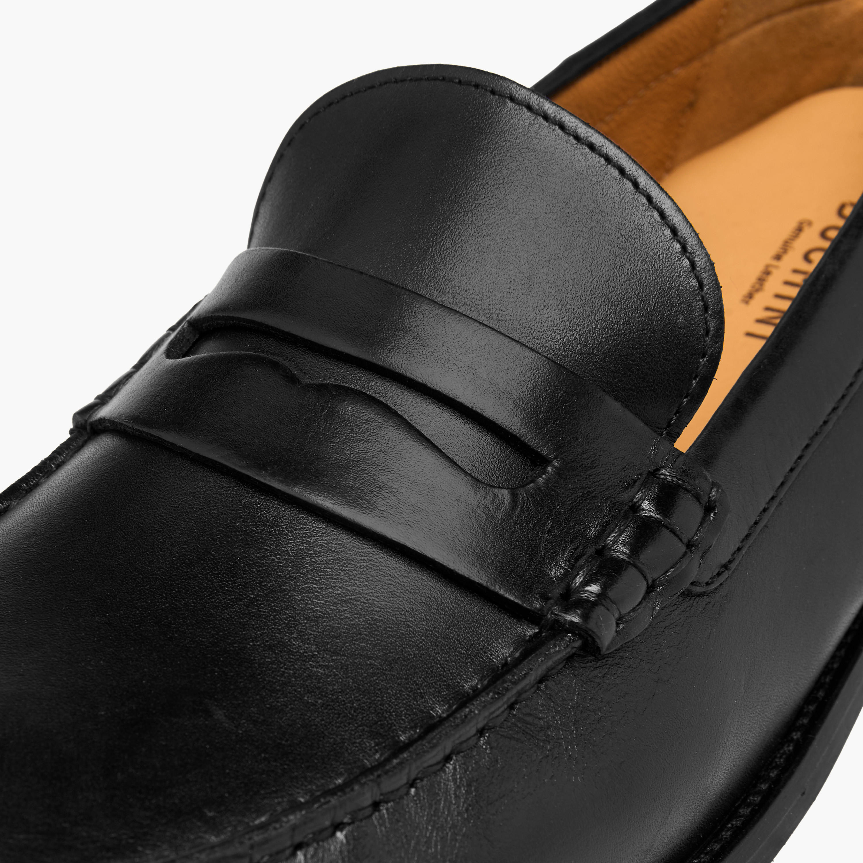 Duchini Men Leather Solid Slip-On Moccasins-men-shoes-loafersandmoccasins-image-4