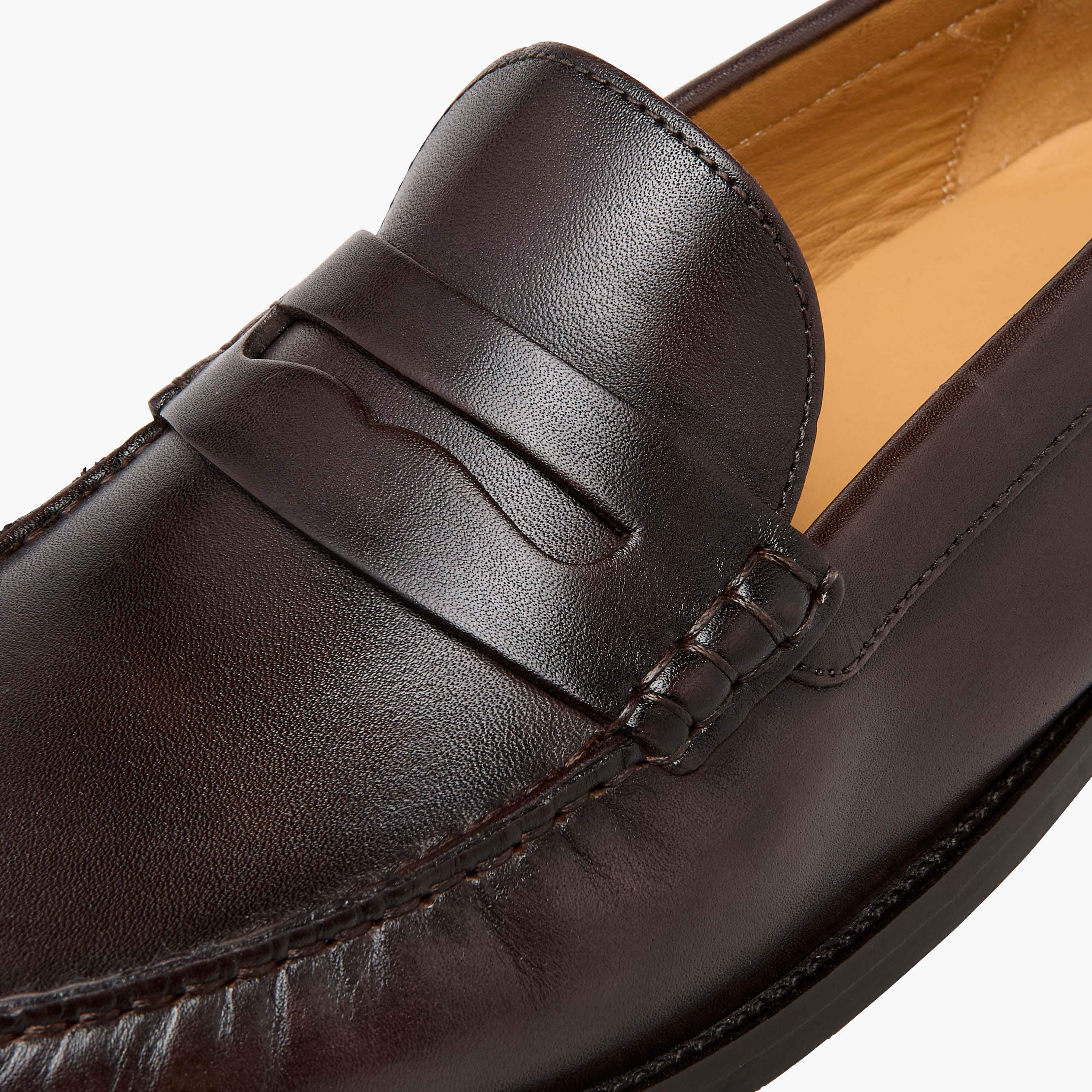 حذاء موكاسين جلد سادة سهل الارتداء للرجال من دوتشيني-men-shoes-loafersandmoccasins-image-2