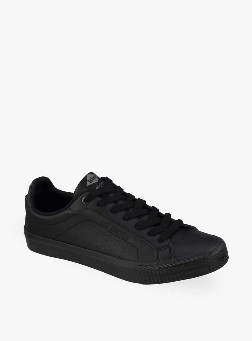 حذاء سنيكرز بطول الكاحل ورباط إغلاق للرجال من لي كوبر-men-shoes-sneakers-image-2