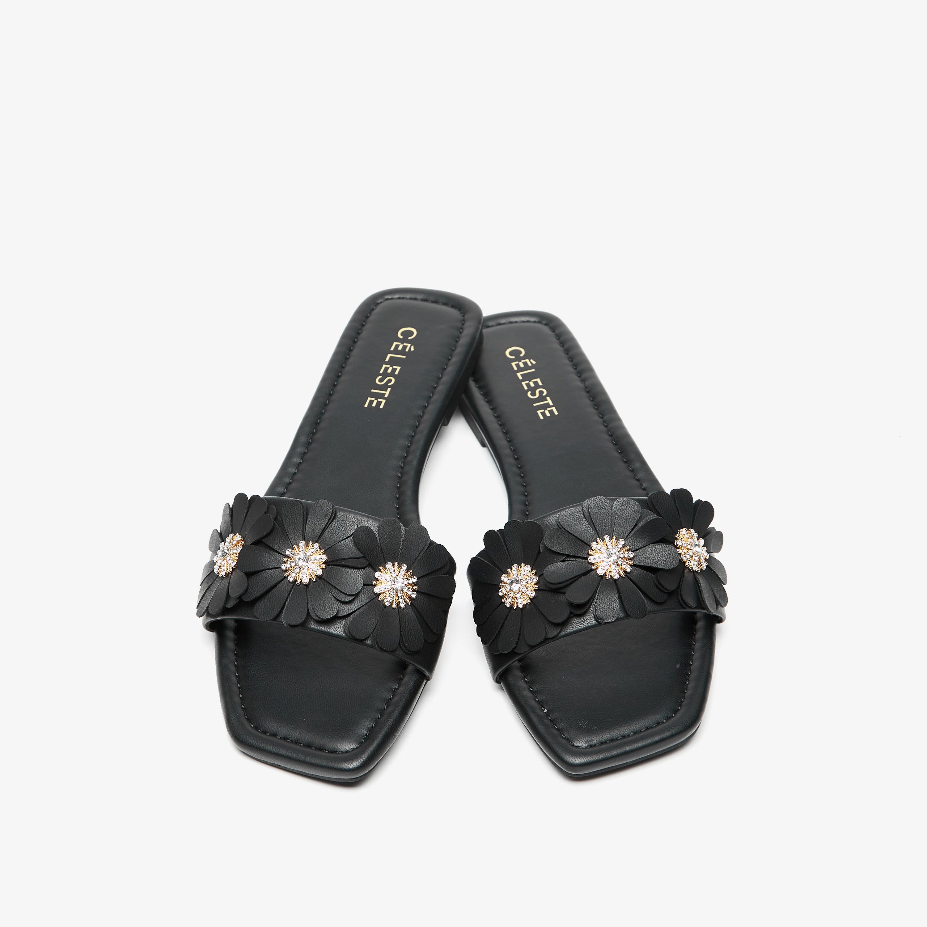 صندل مسطّح سهل الارتداء بتزيينات زهرية من سيليست-women-shoes-flats-sandals-image-2