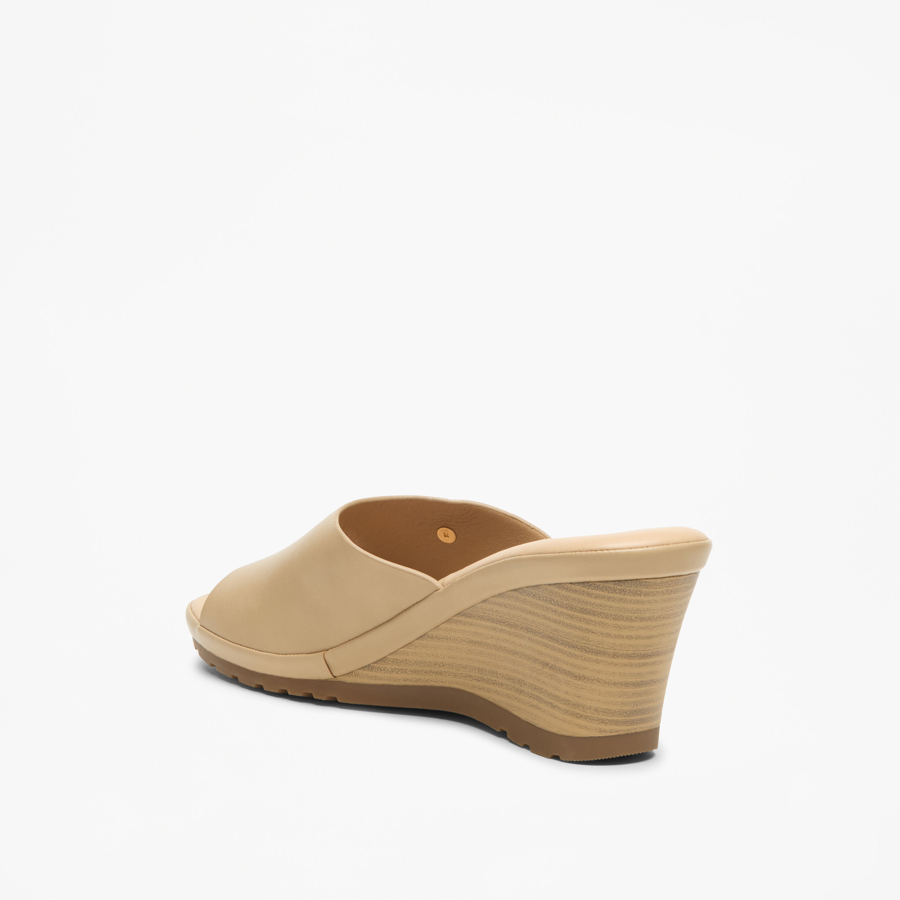 صندل سهل الارتداء بكعب ويدج وزينة شعار من فلورا بيلا-women-shoes-sandals-heeled-image-3