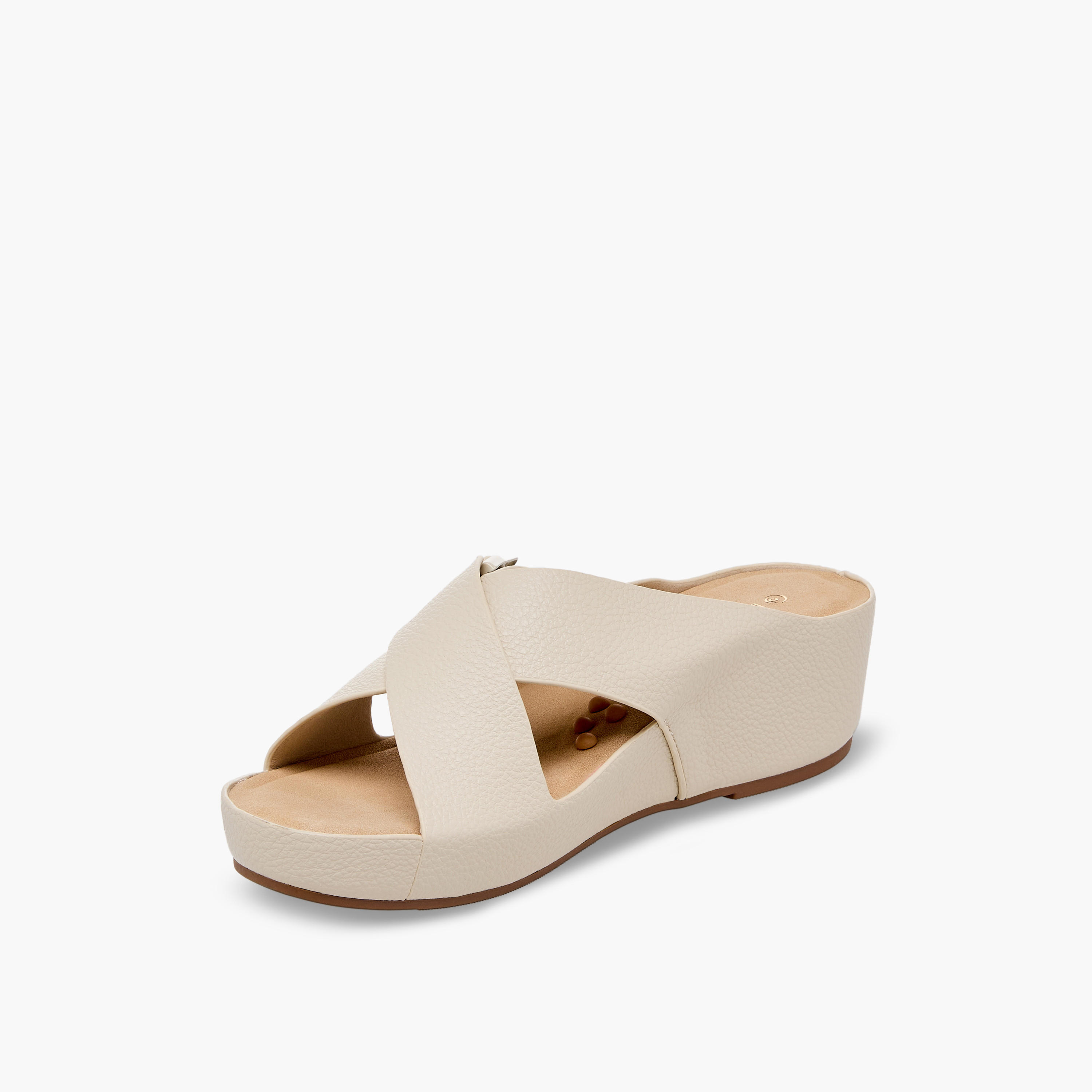 صندل بارز الملمس بكعب ويدج وأحزمة متقاطعة للنساء من لو كونفورت-women-shoes-sandals-heeled-image-4