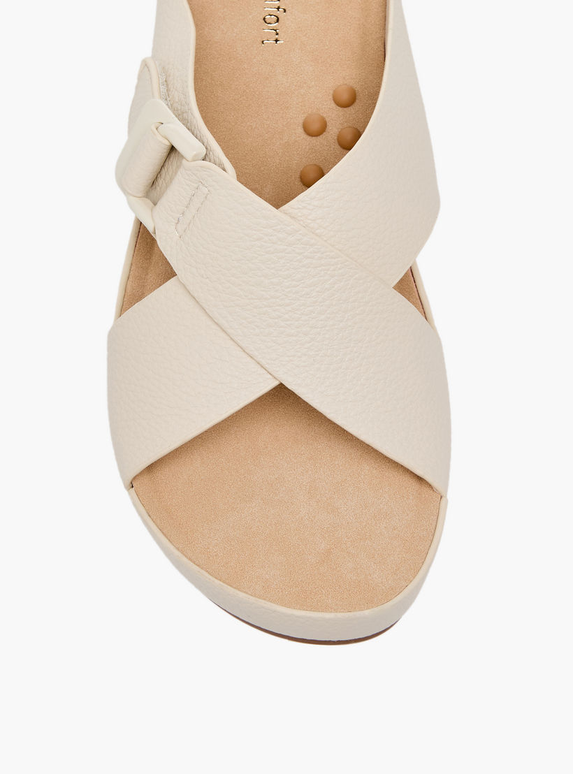 صندل بارز الملمس بكعب ويدج وأحزمة متقاطعة للنساء من لو كونفورت-women-shoes-sandals-heeled-image-7