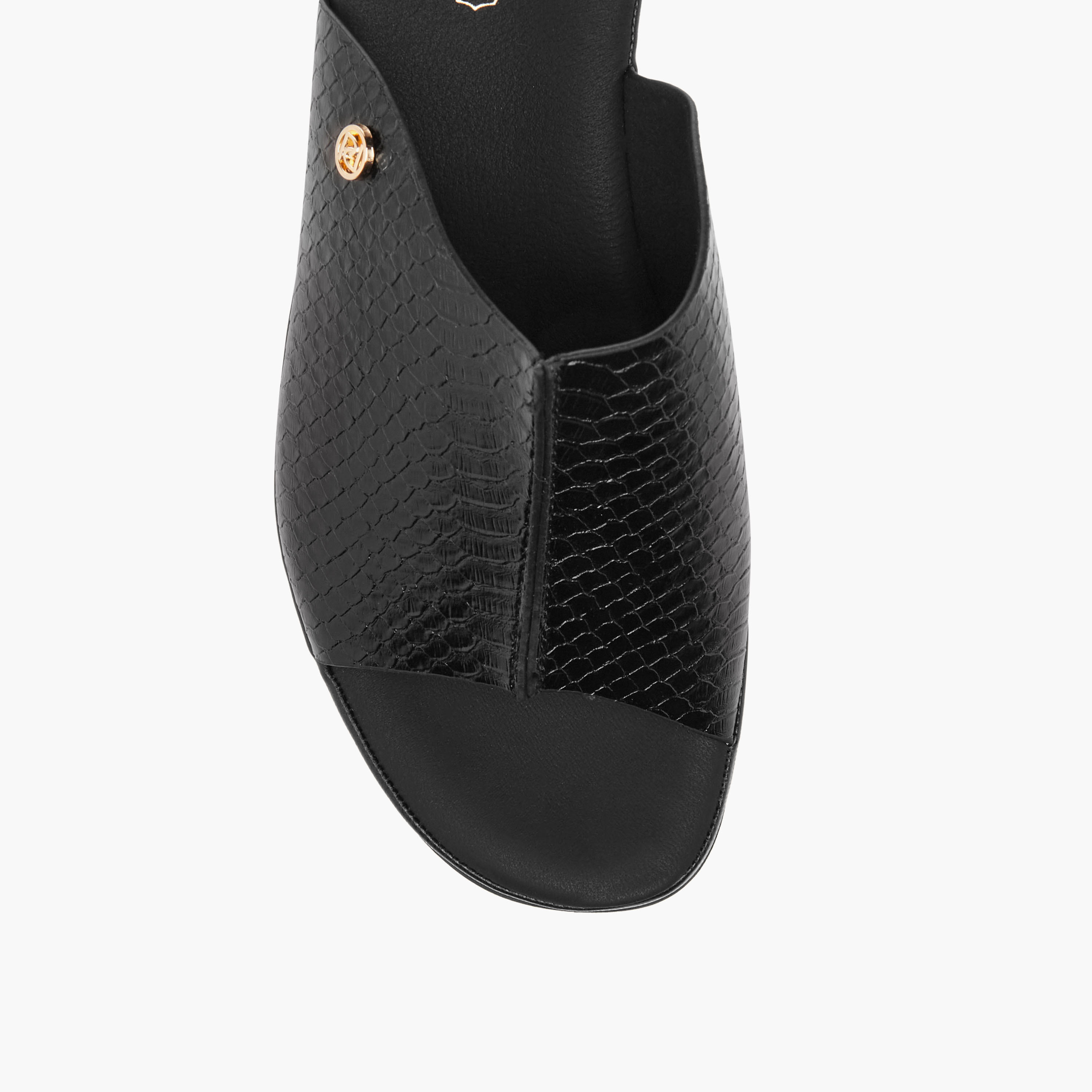 صندل مريح سهل الارتداء بارز الملمس بكعب ويدج من بابريكا-women-shoes-sandals-heeled-image-4