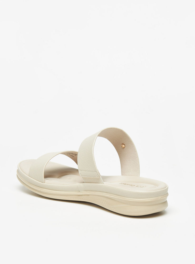 صندل سهل الارتداء بارز الملمس بمقدمة مفتوحة من لو كونفورت-women-shoes-flats-sandals-image-2