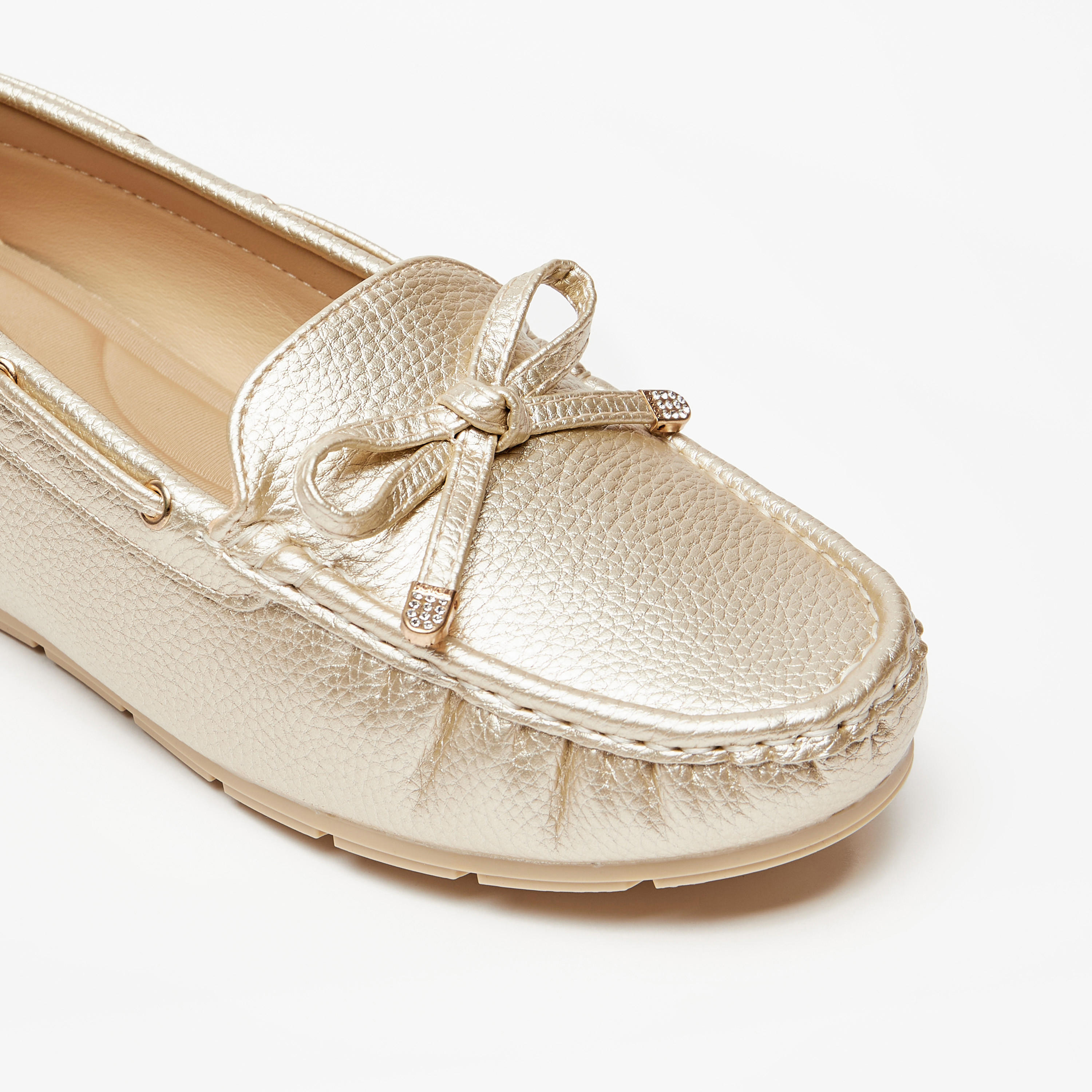 حذاء سهل الارتداء بارز الملمس بزينة فيونكة من لو كونفورت-women-shoes-flats-loafers-image-5