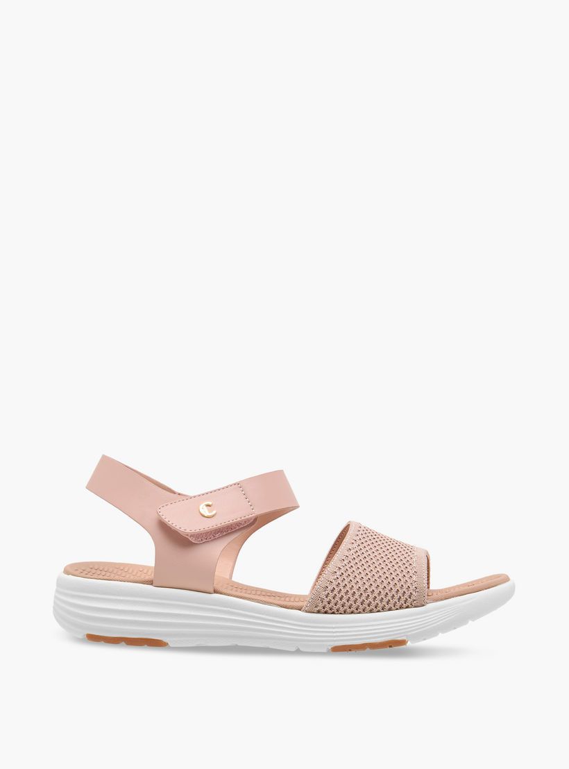 صندل مريح بارز الملمس بحزام وشريط إغلاق لاصق من لو كونفورت-women-shoes-flats-sandals-image-3