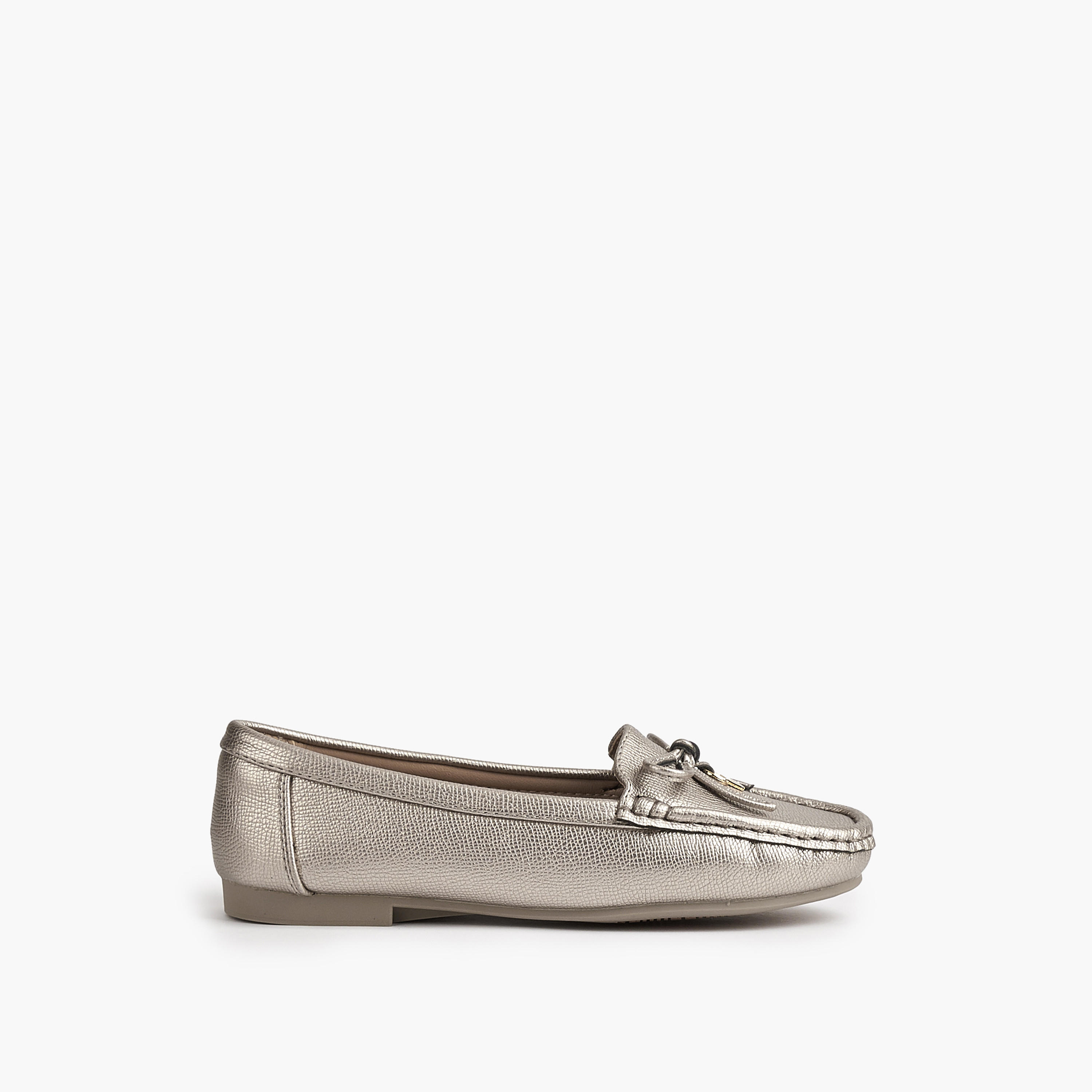 Le Confort Textured Slip-On Loafers with Bow Detail-women-shoes-loafersandmoccasins-image-2