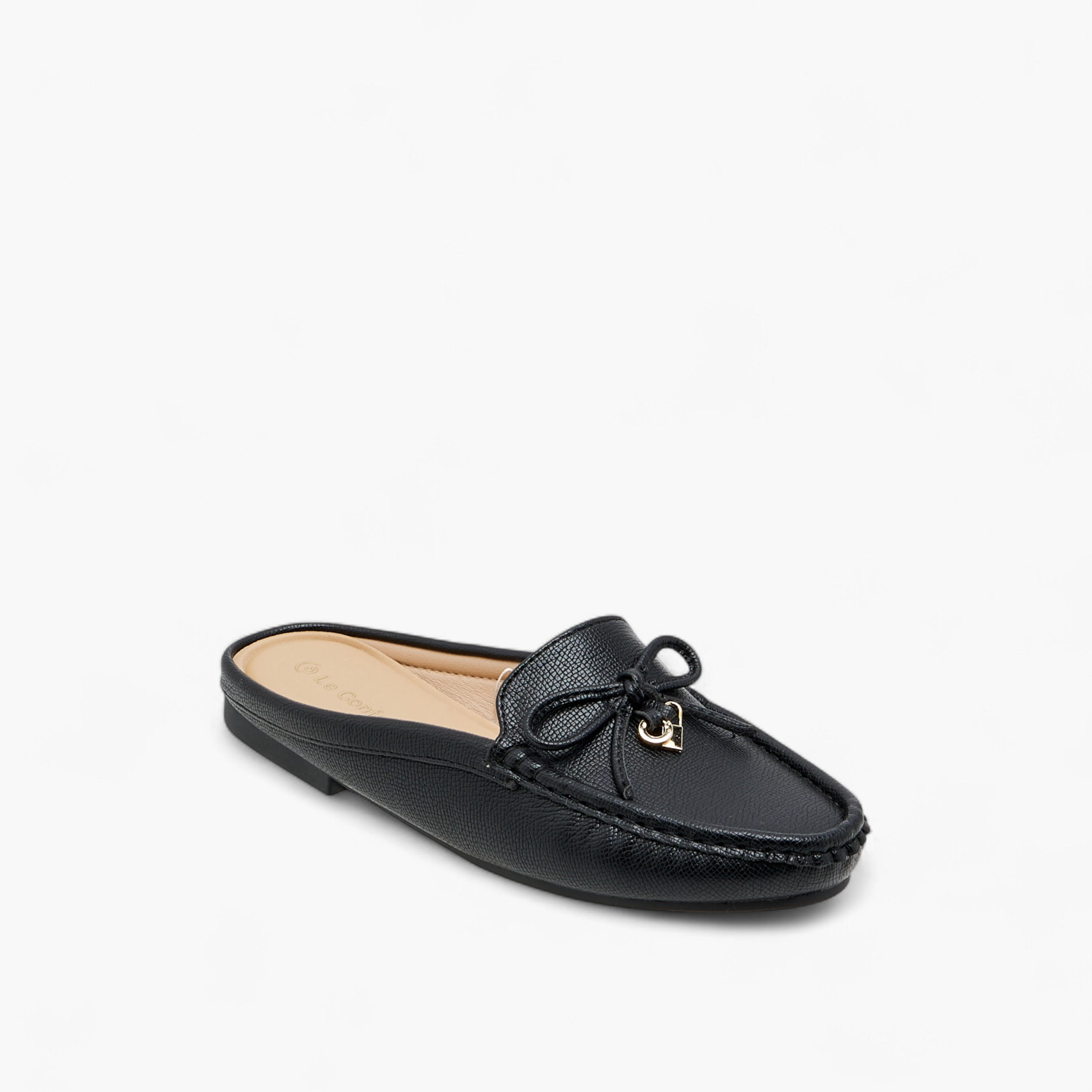 حذاء ميول سهل الارتداء بتفاصيل فيونكة من لو كونفورت-women-shoes-flats-mules-image-4