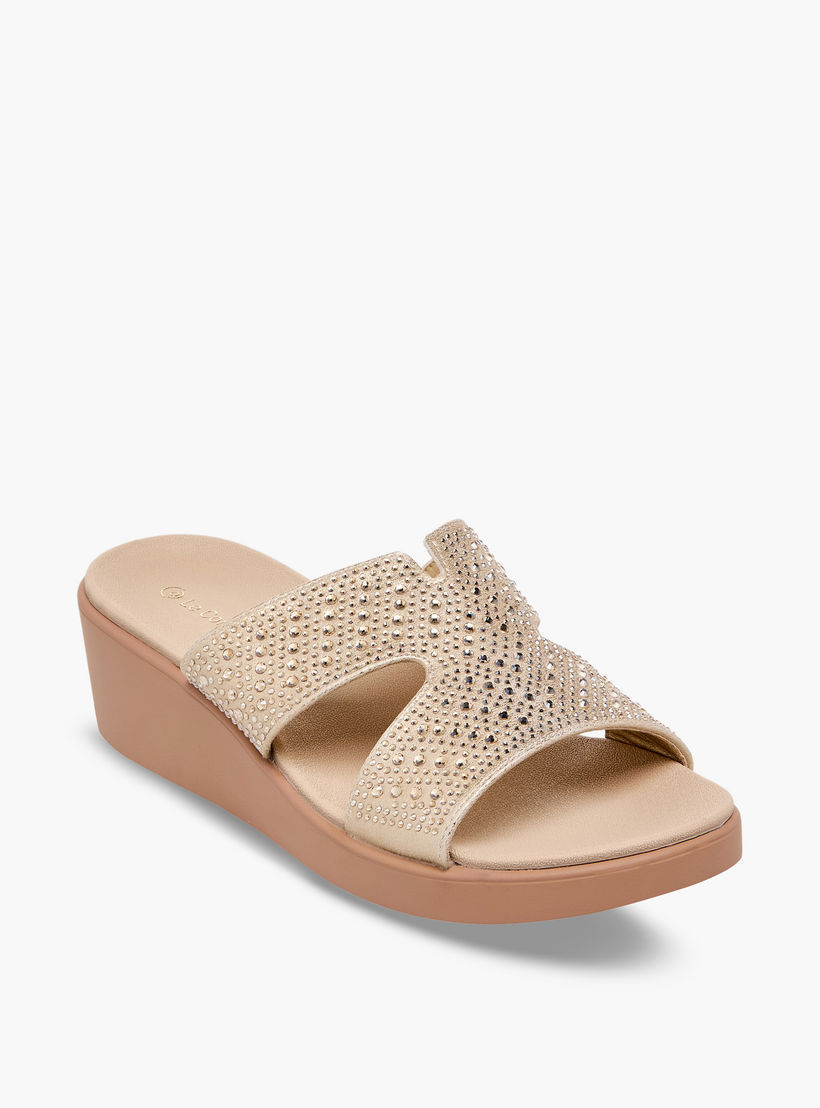 صندل مريح مزين بكعب ويدج للنساء من لو كونفورت-women-shoes-sandals-heeled-image-2