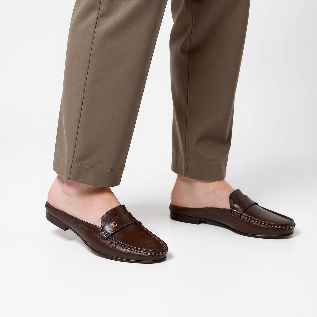 لي كونفورت - أحذية سهل الارتداء ذات زينة معدنية-women-shoes-flats-mules-image-6