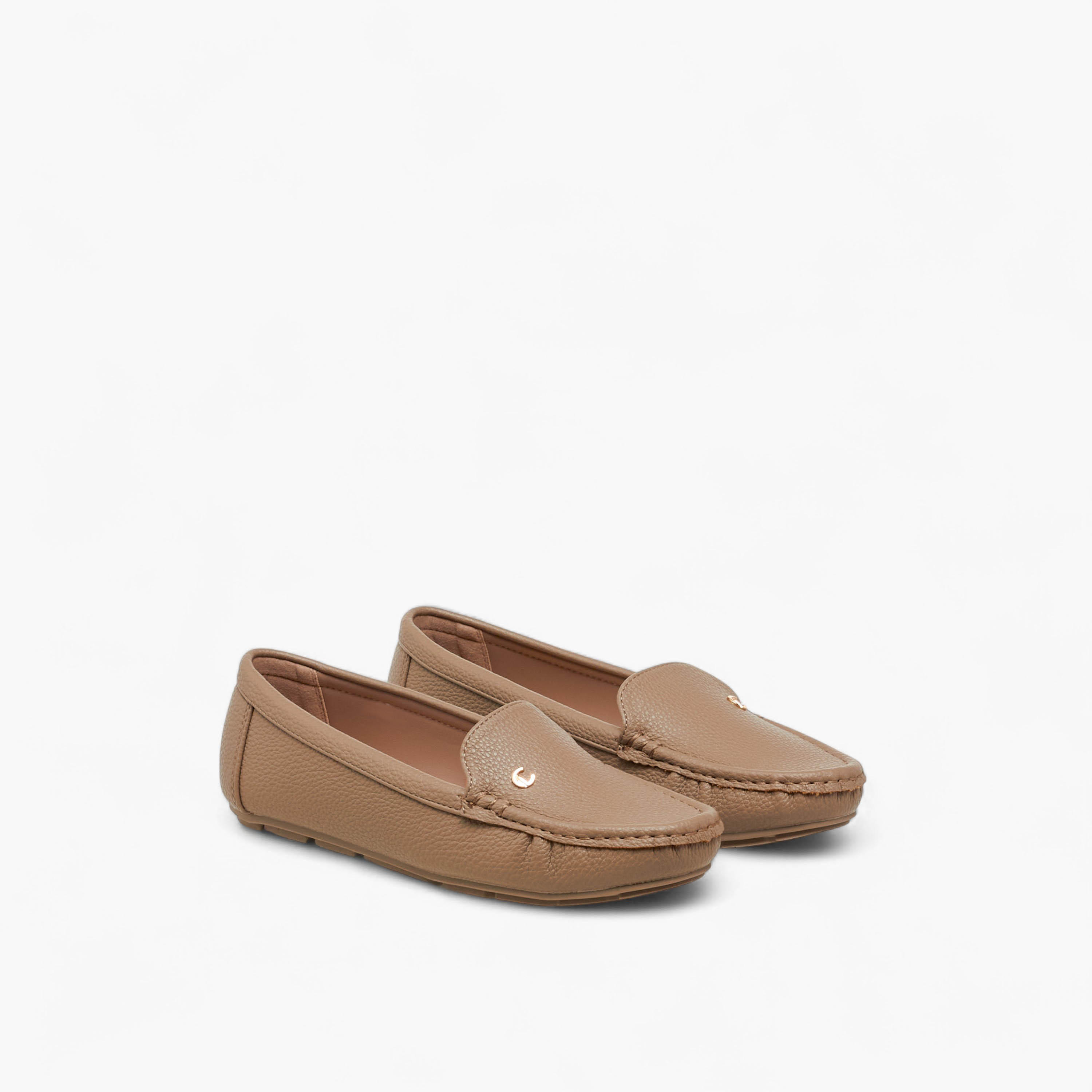Le Confort Women Metal Accent Loafers-women-shoes-loafersandmoccasins-image-1