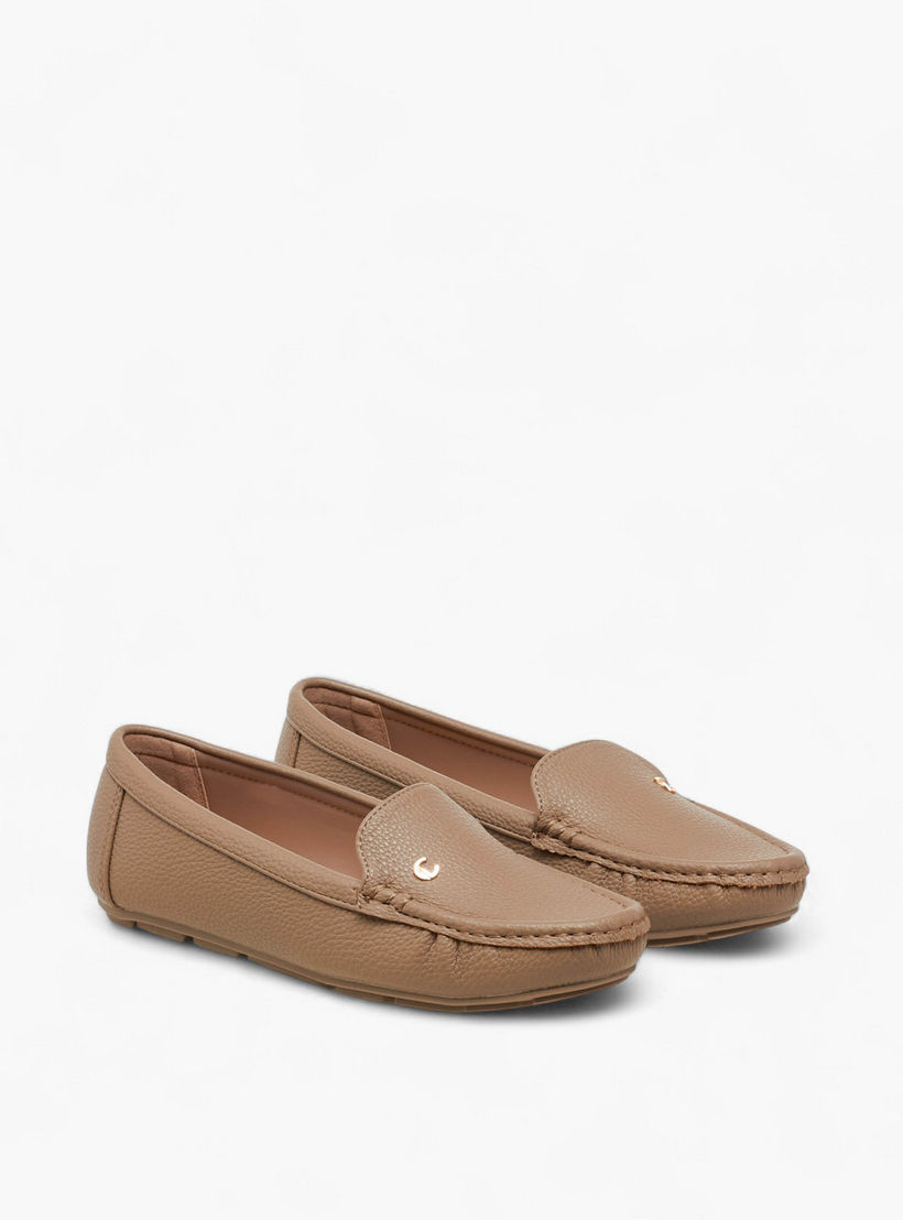 Le Confort Women Metal Accent Loafers-women-shoes-loafersandmoccasins-image-1