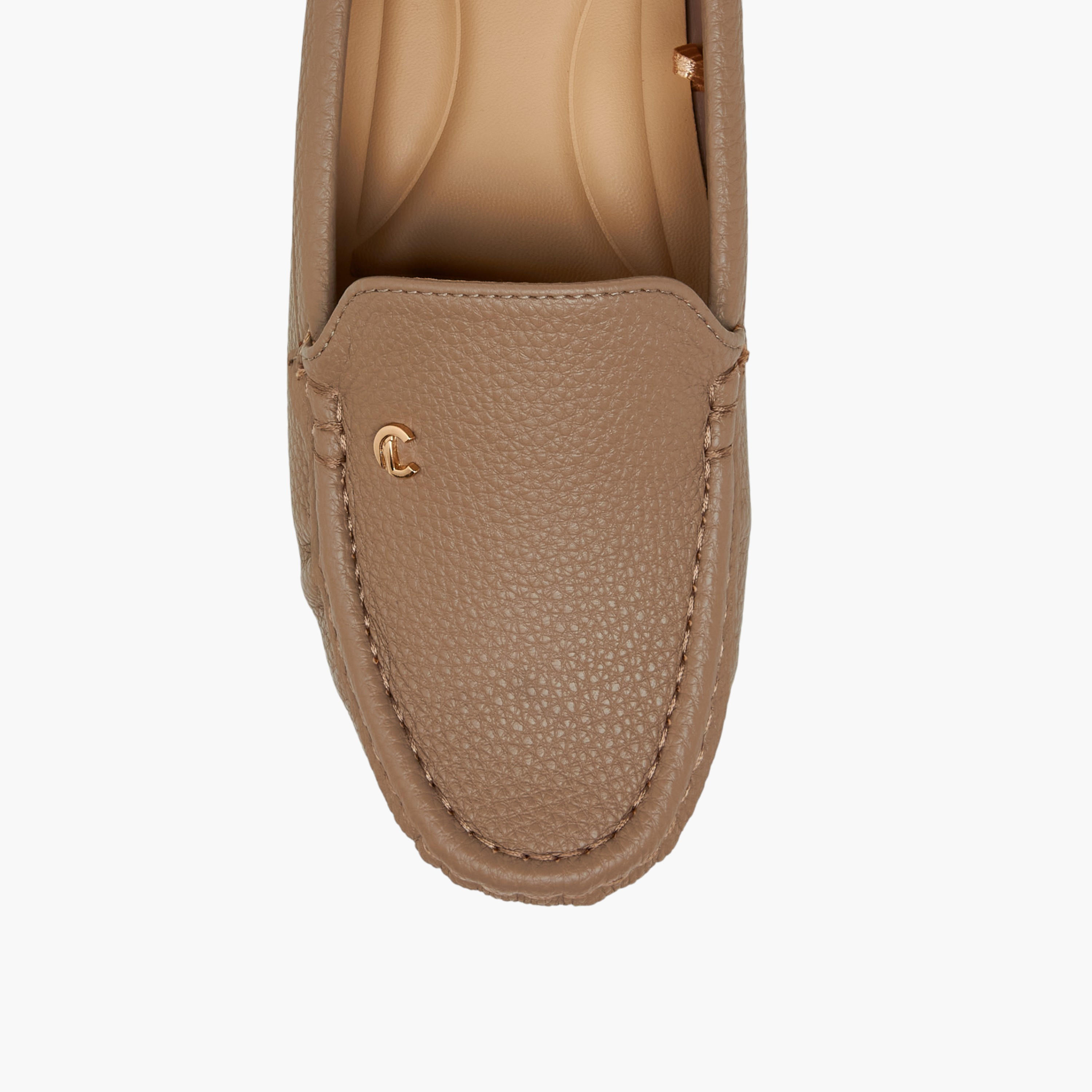 Le Confort Women Metal Accent Loafers-women-shoes-loafersandmoccasins-image-4