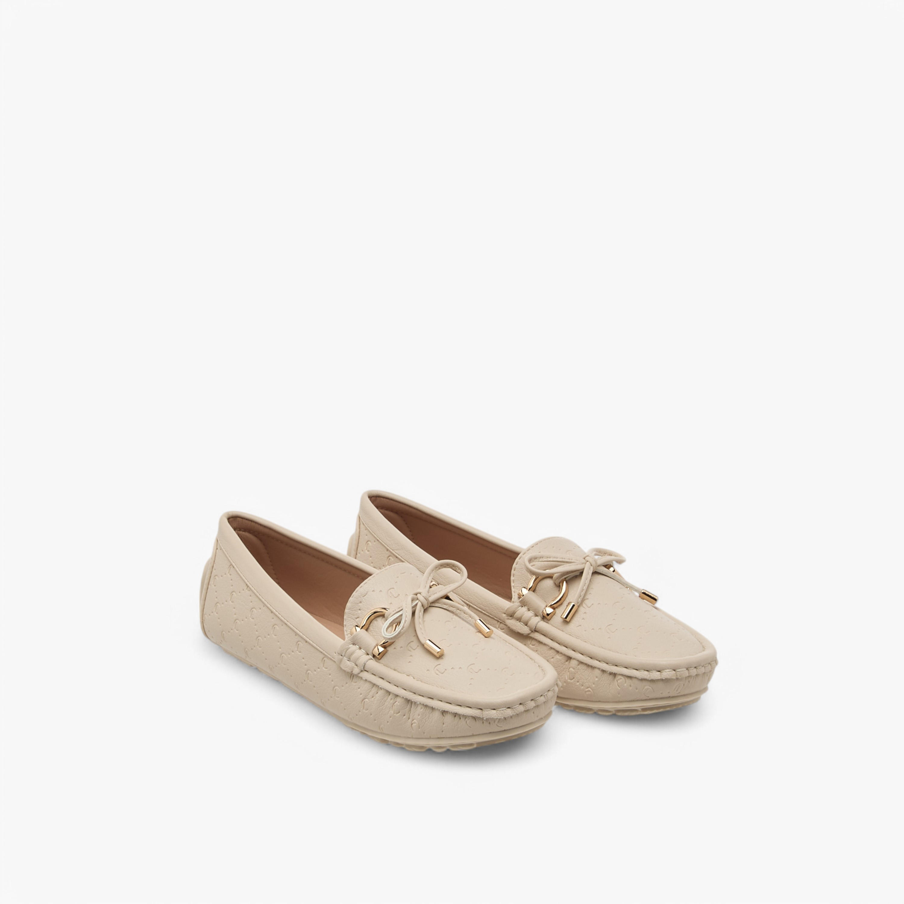 حذاء سهل الارتداء بفيونكة للنساء من لو كونفورت-women-shoes-flats-loafers-image-1
