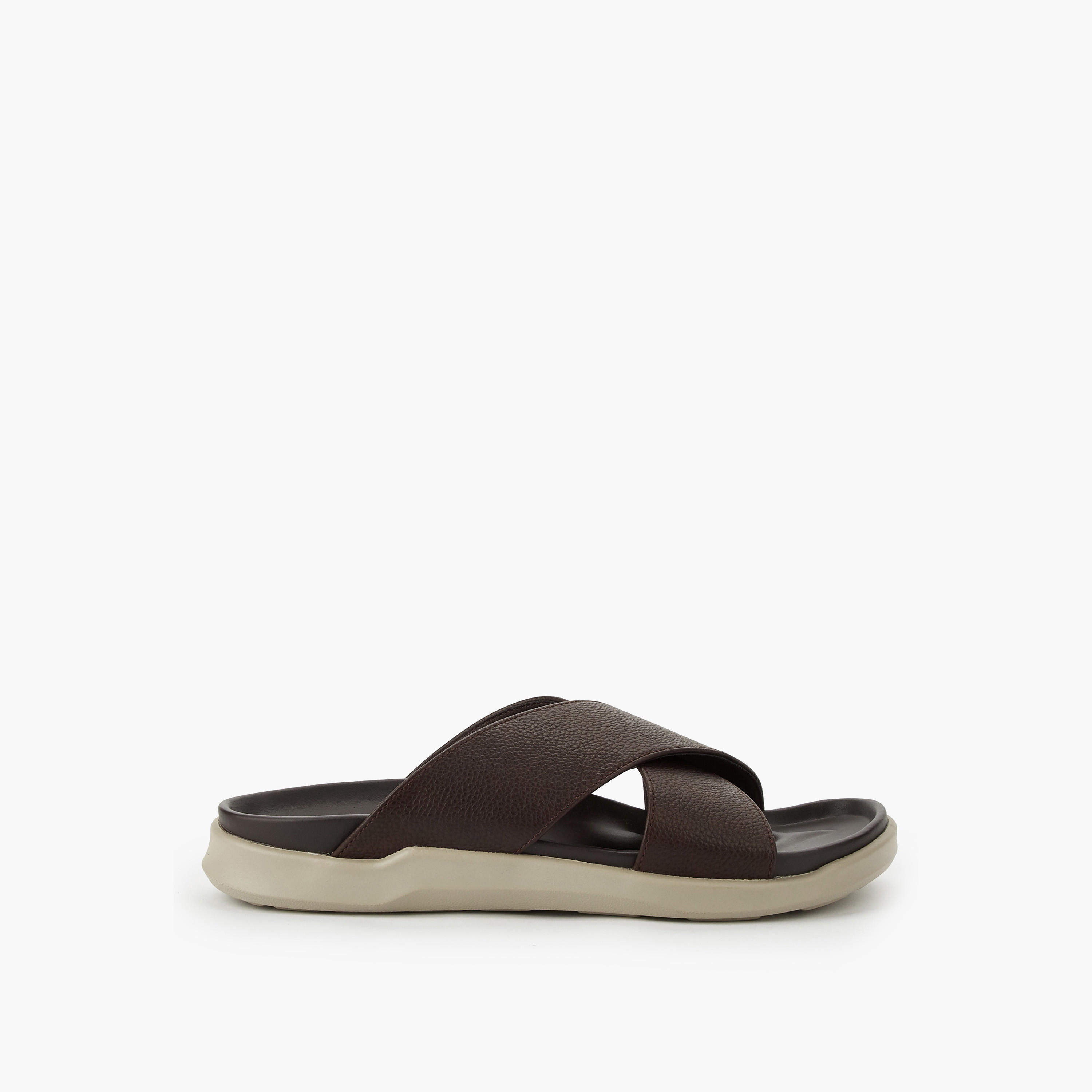 صندل للرجال بأحزمة متقاطعة من لو كونفورت-men-shoes-sandals-image-5