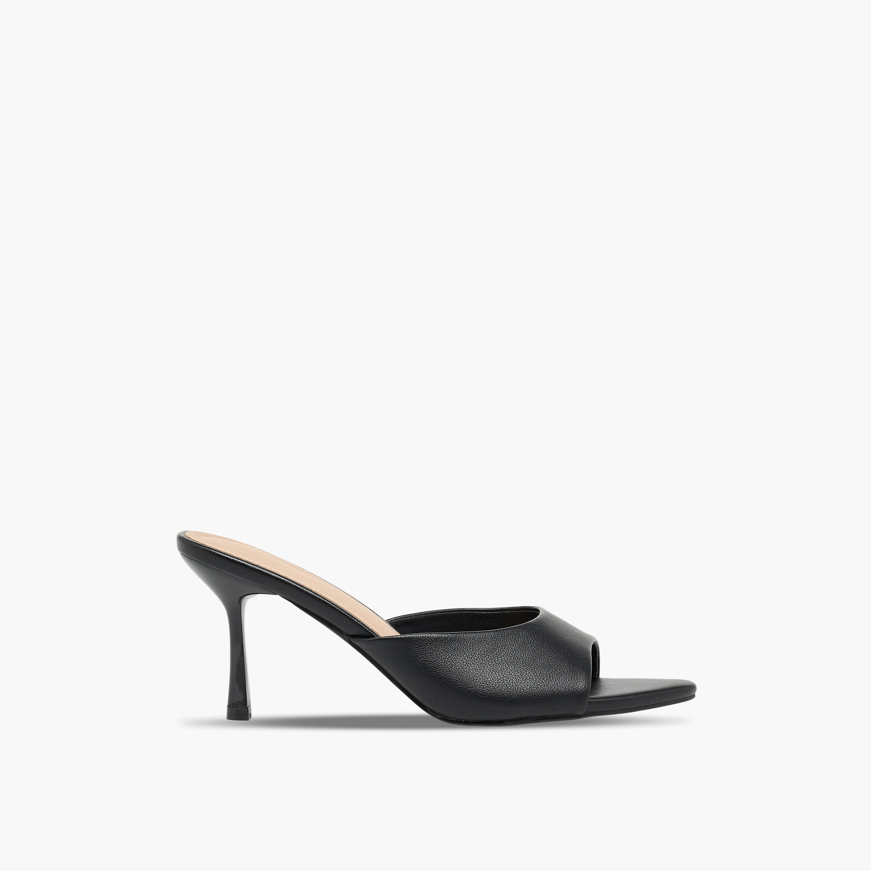 صندل سهل الارتداء بكعب رفيع وتصميم عصري للنساء من فلورا بيلا-women-shoes-sandals-heeled-image-3