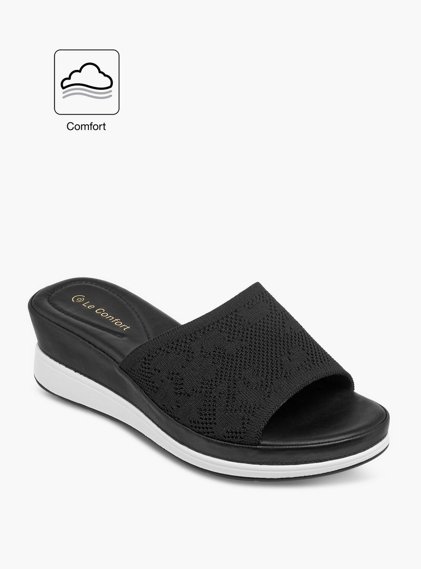 صندل شبكي مريح سهل الارتداء بارز الملمس بكعب ويدج من لو كونفورت-women-shoes-sandals-heeled-image-2