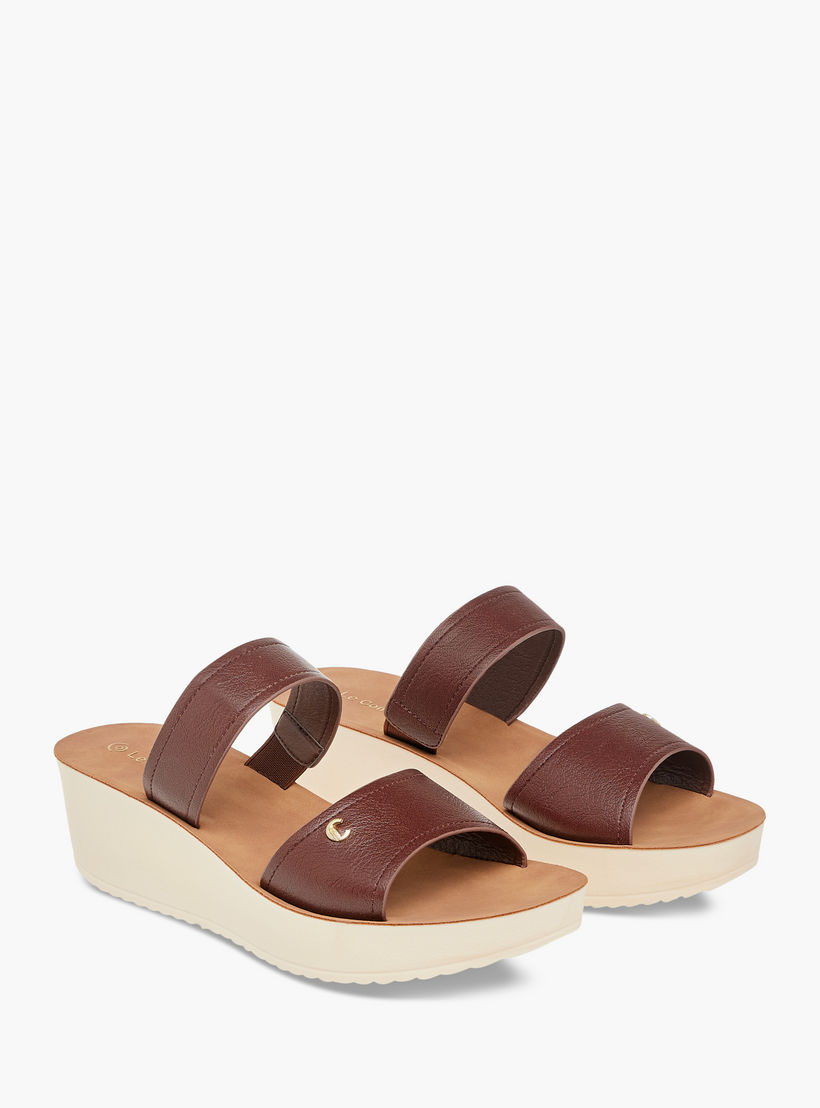 صندل بلاتفورم مريح سهل الارتداء بتفاصيل حزام من لو كونفورت-women-shoes-sandals-heeled-image-1