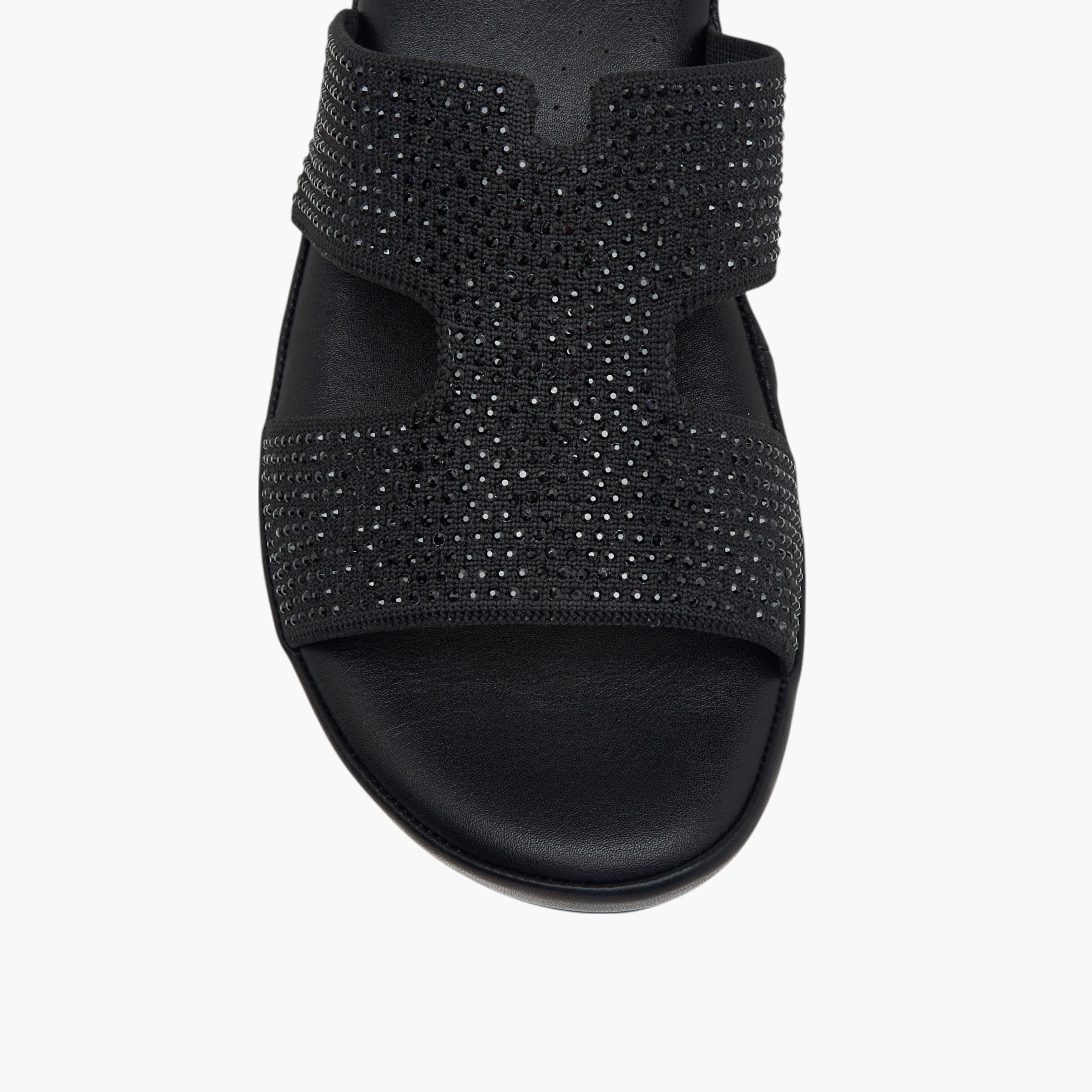صندل مريح سهل الارتداء مزين بحجر الراين من لو كونفورت-women-shoes-flats-sandals-image-4