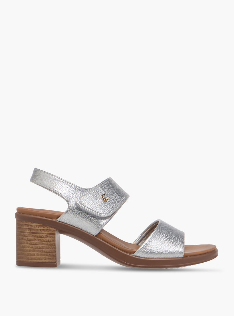 صندل سادة بكعب سميك وشريط إغلاق لاصق من لو كونفورت-women-shoes-sandals-heeled-image-3