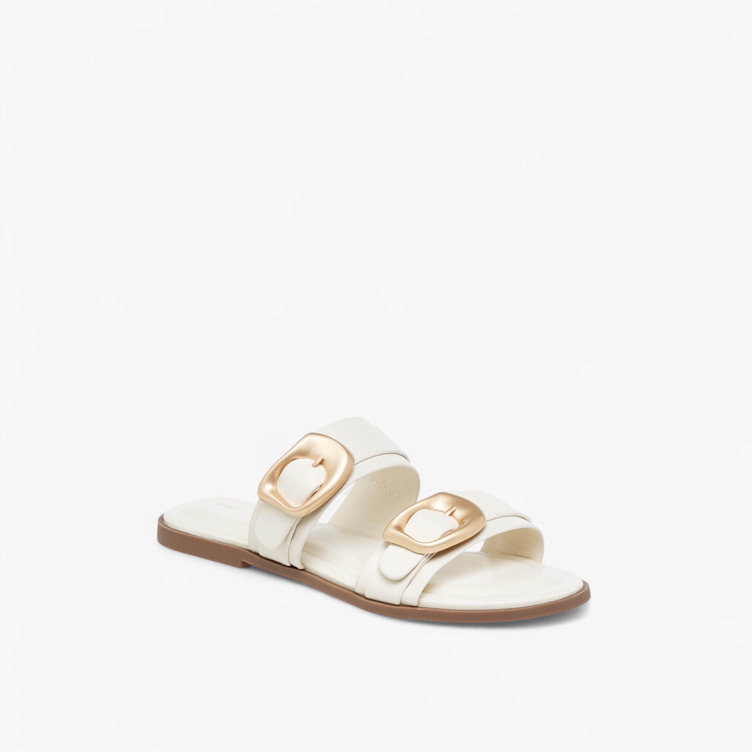 صندل سادة بمقدمة مفتوحة وزينة إبزيم من بابريكا-women-shoes-flats-sandals-image-4