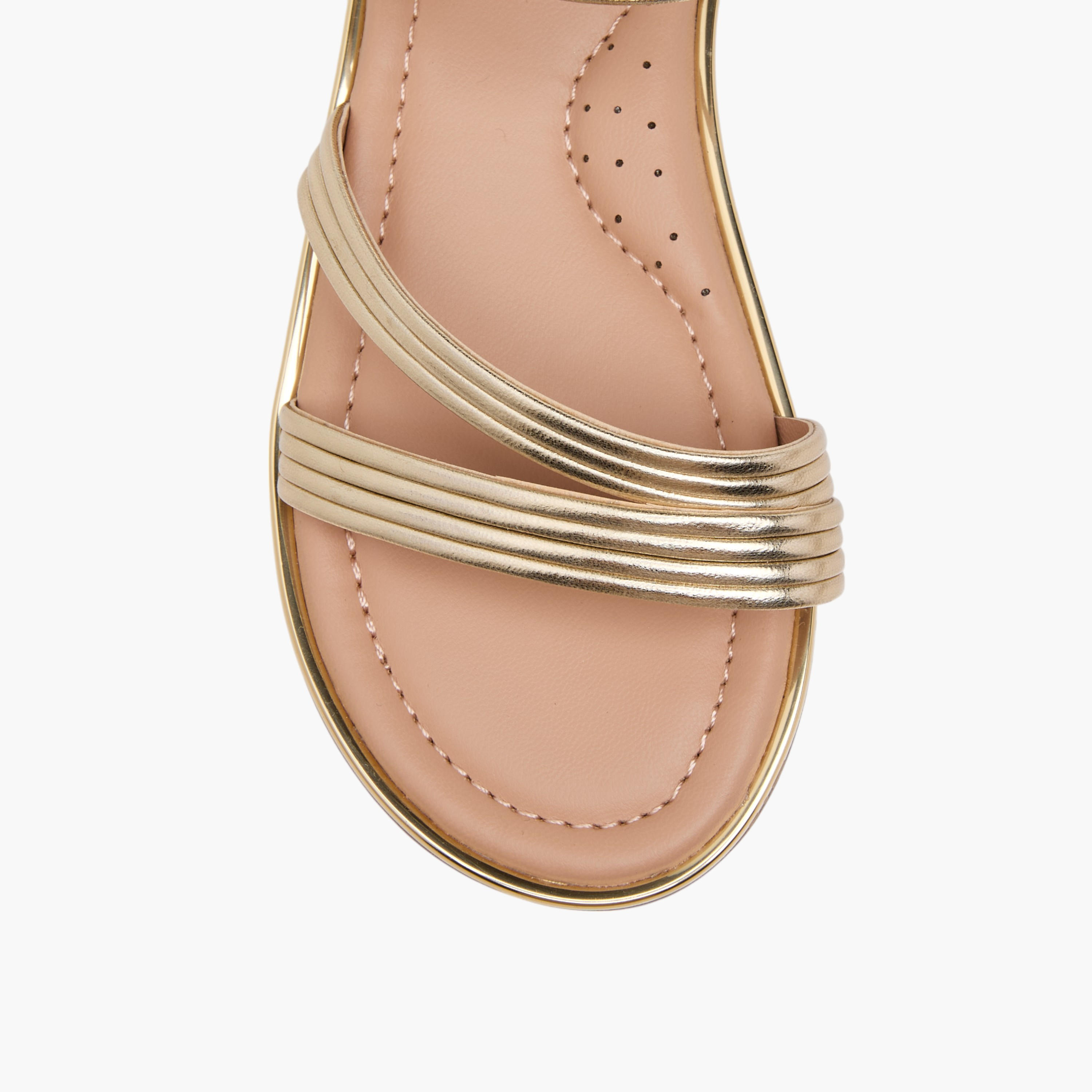 صندل سادة بشريط إغلاق من ليتل ميسي-girls-shoes-sandals-image-3