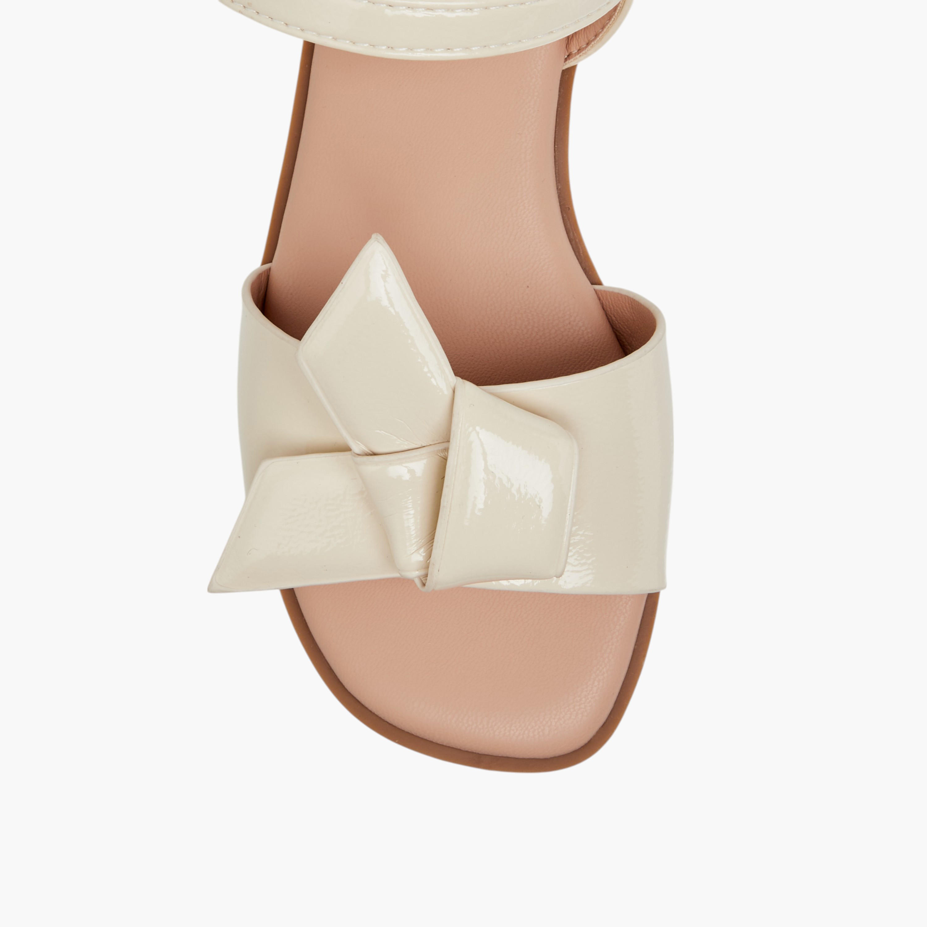 صندل بشريط إغلاق لاصق وفيونكة من ليتل ميسي-girls-shoes-sandals-image-3