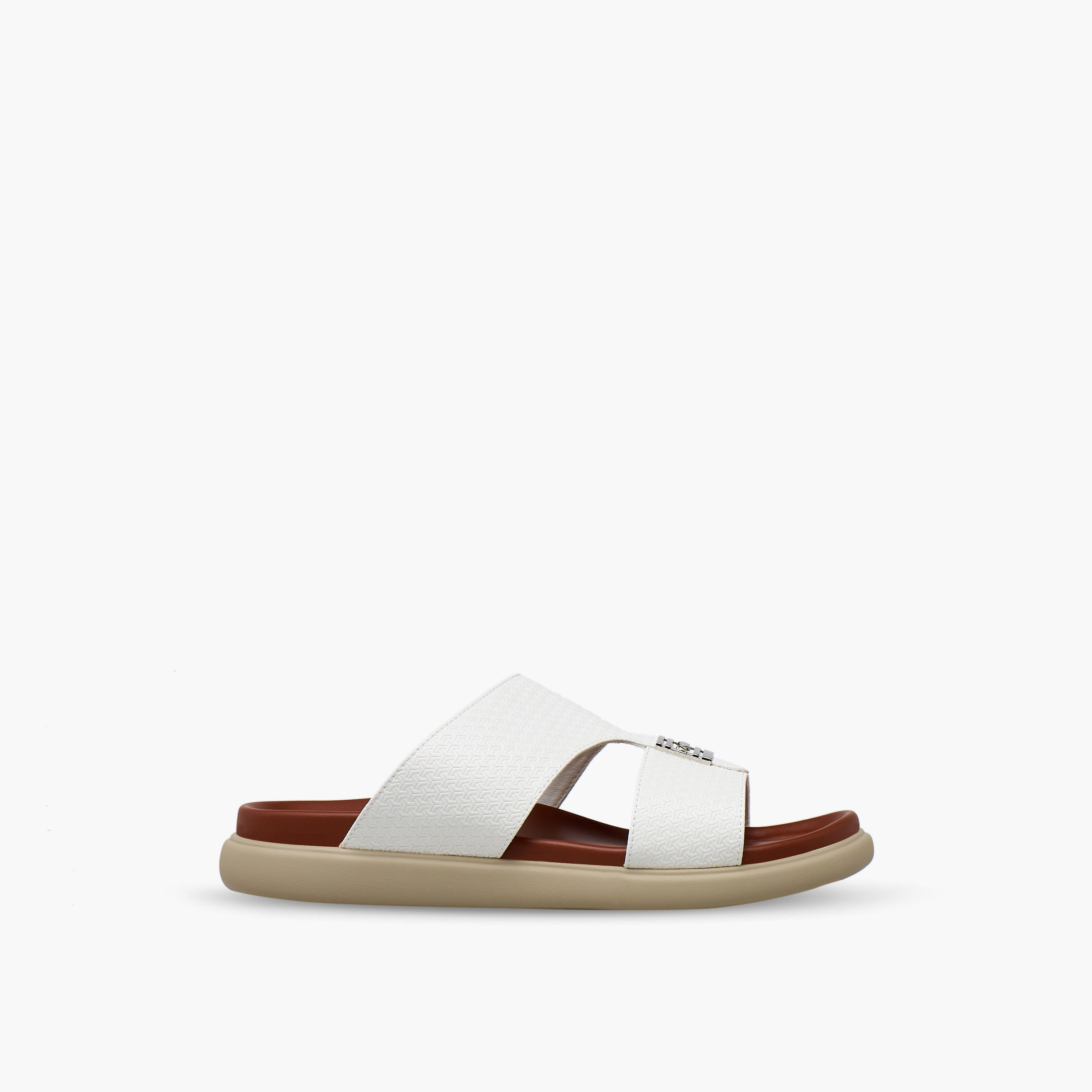 LBL by Shoexpress Men Textured Arabic Sandals-men-shoes-sandals-image-3