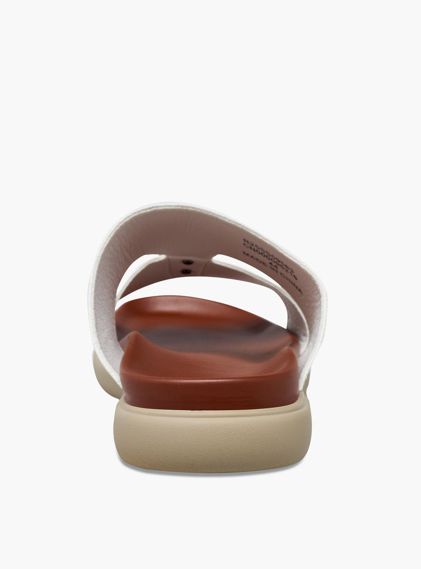 LBL by Shoexpress Men Textured Arabic Sandals-men-shoes-sandals-image-8