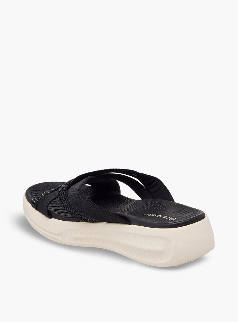 صندل بلاتفورم مزين للنساء من لو كونفورت-women-shoes-sandals-flats-image-5