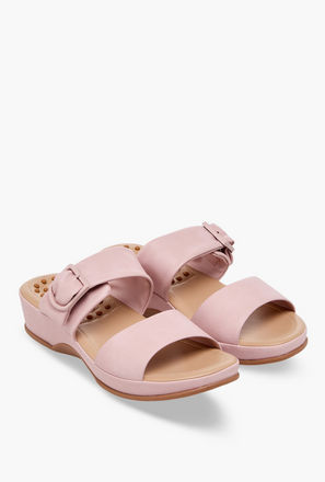 صندل بكعب ويدج وإبزيم للنساء من لو كونفورت-women-shoes-sandals-heeled-image-1