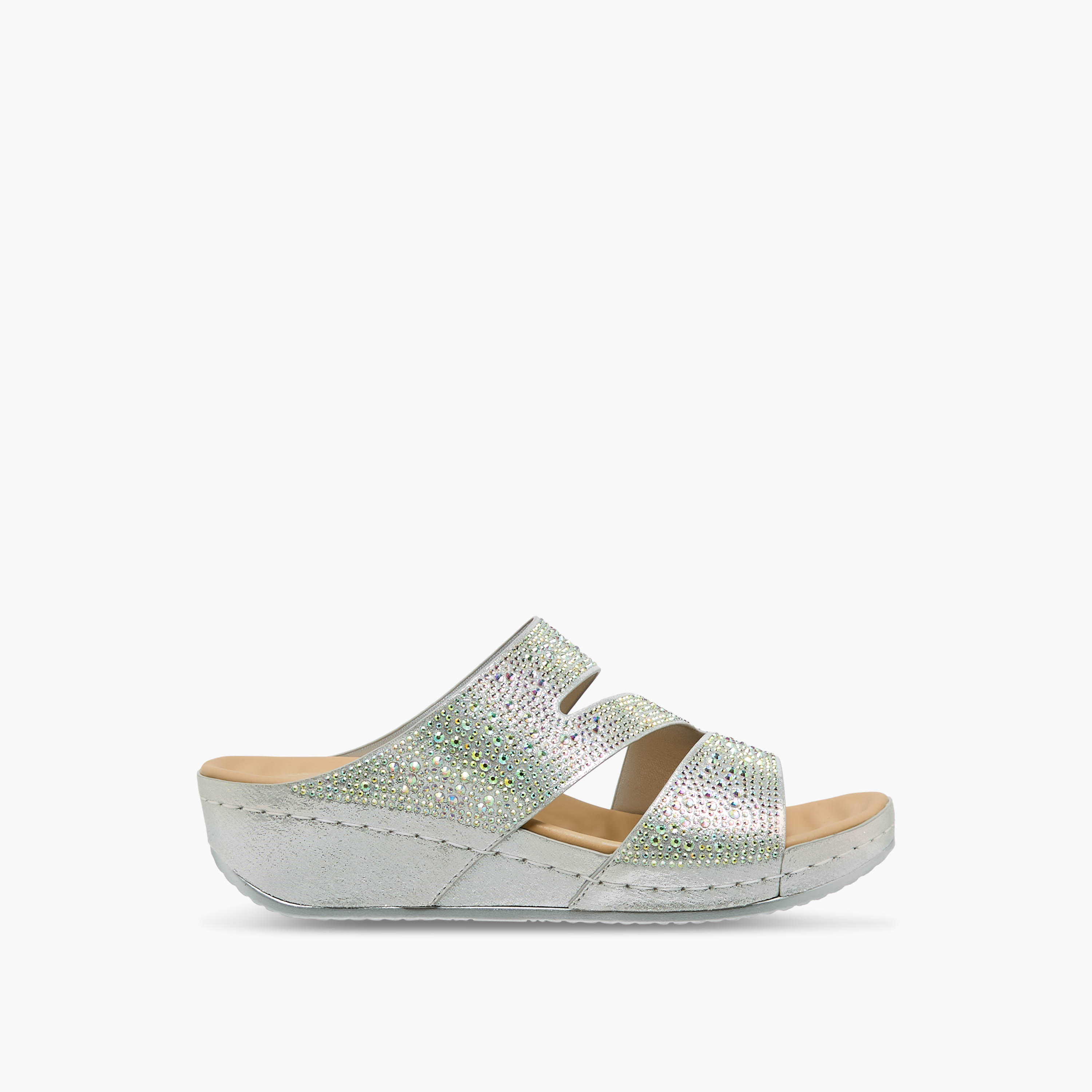 Le Confort Women Embellished Sandals-women-shoes-sandals-heeled-image-3