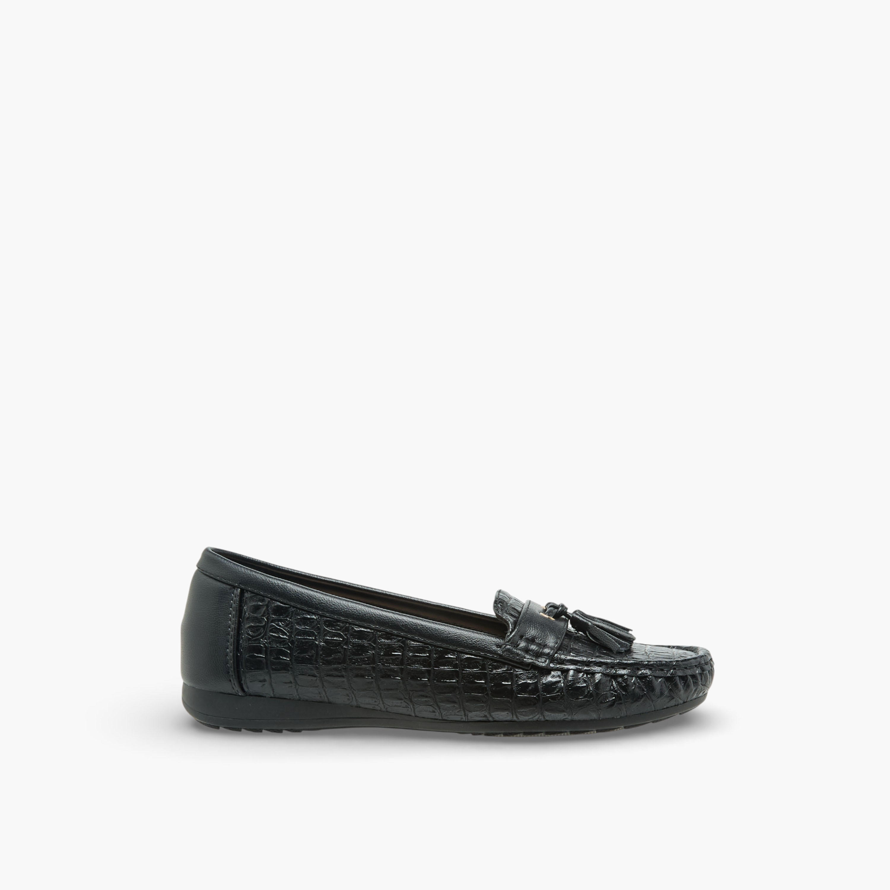 Le Confort Women Tassel Detail Loafers-women-shoes-flats-loafers-image-4