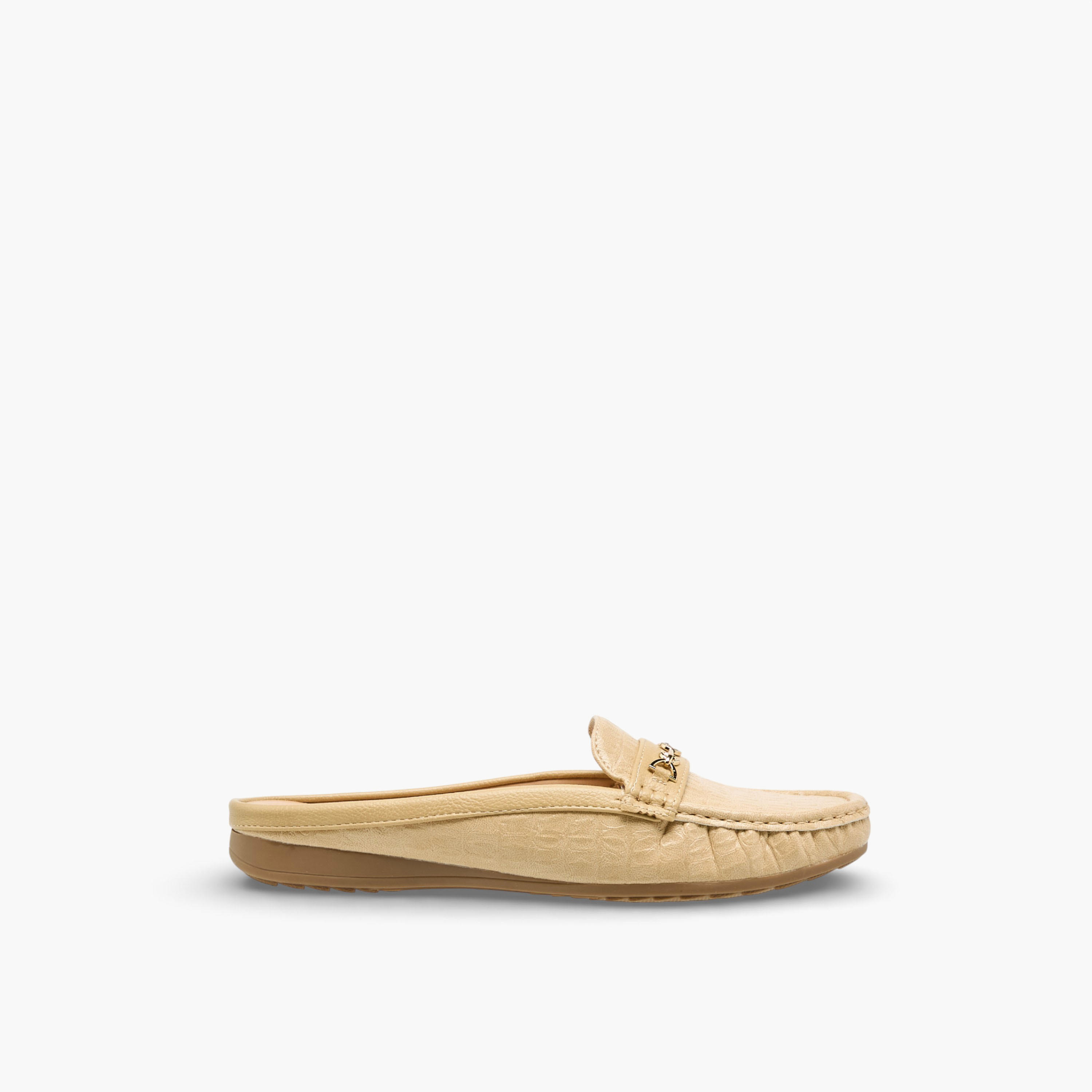 Le Confort Women Metal Accent Mules-women-shoes-flats-mules-image-3