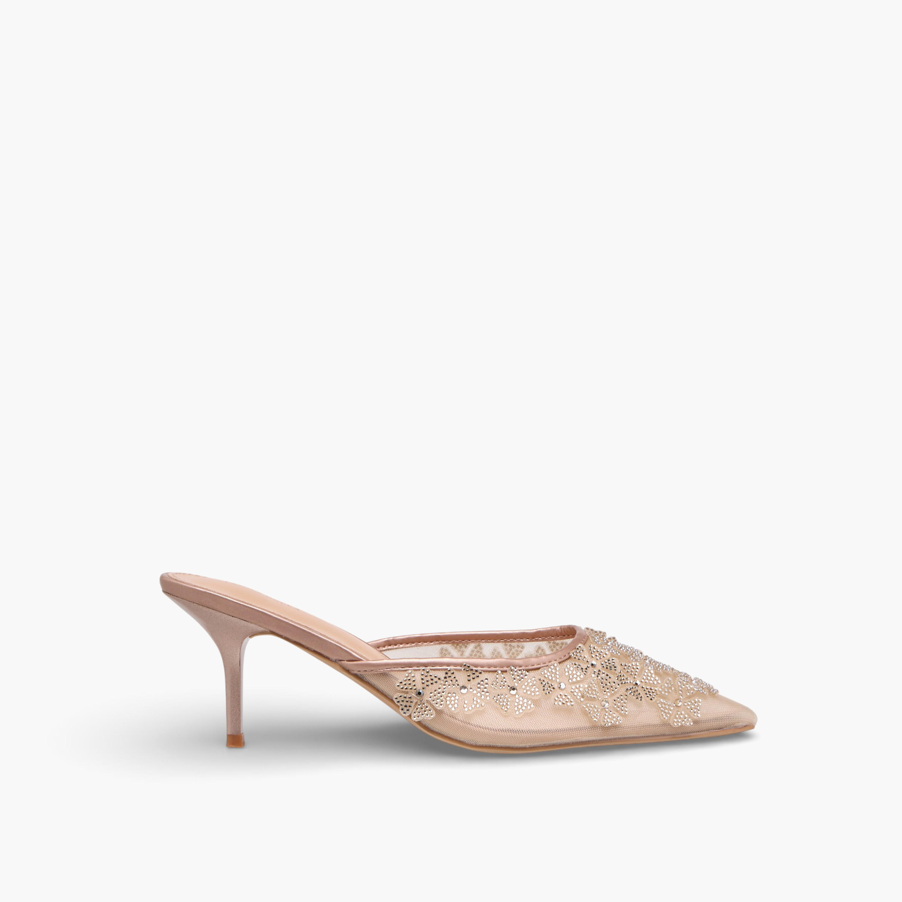 حذاء بكعب صغير للنساء من فلورا بيلا-women-shoes-heels-image-4