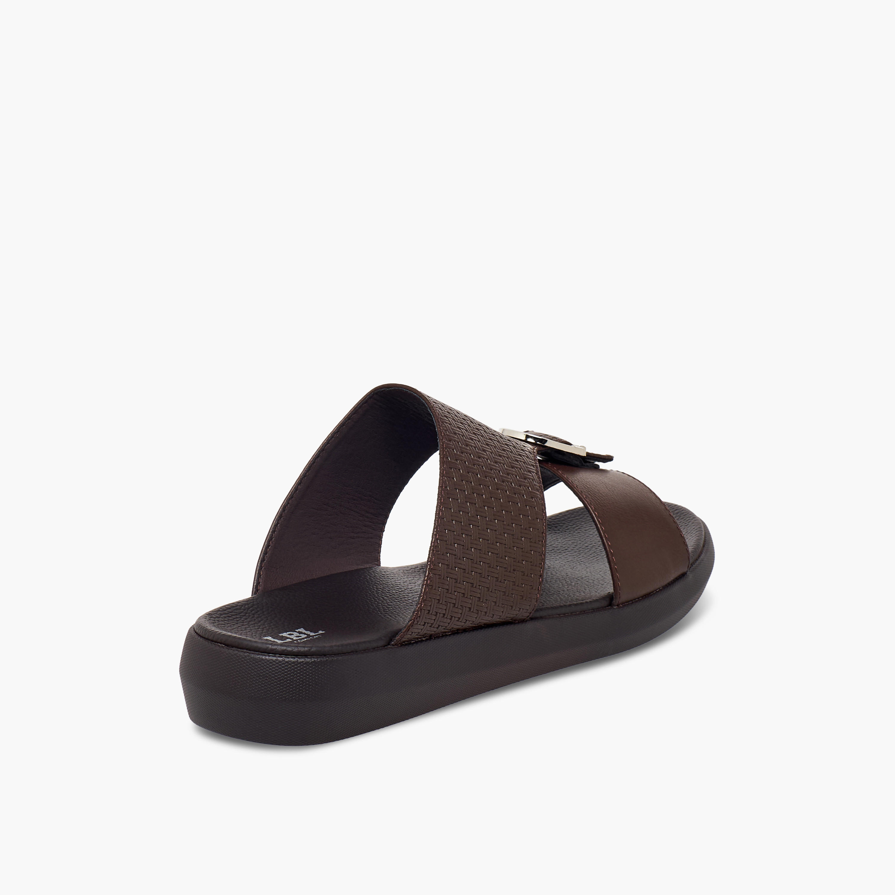 صندل عربي بزينة إبزيم للرجال من إل بي إل من شو إكسبرس-men-shoes-sandals-image-6