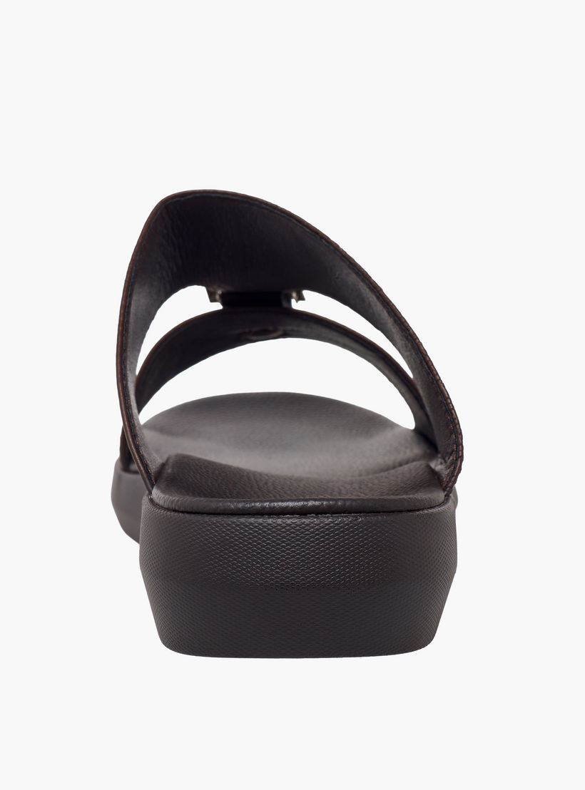 صندل عربي بزينة إبزيم للرجال من إل بي إل من شو إكسبرس-men-shoes-sandals-image-8
