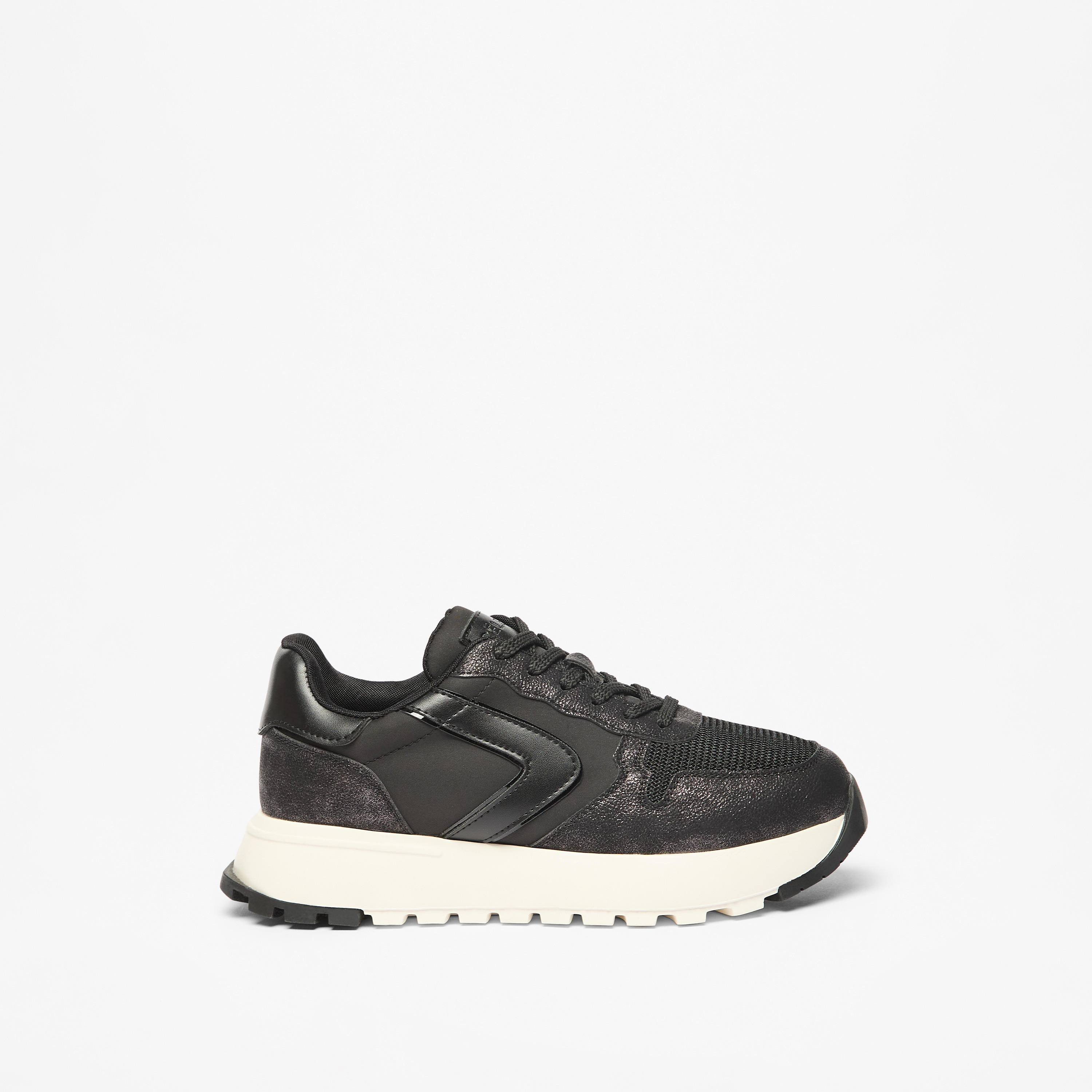 حذاء سنيكرز بكاحل منخفض ورباط إغلاق للنساء من سيليست-women-shoes-sneakers-image-8
