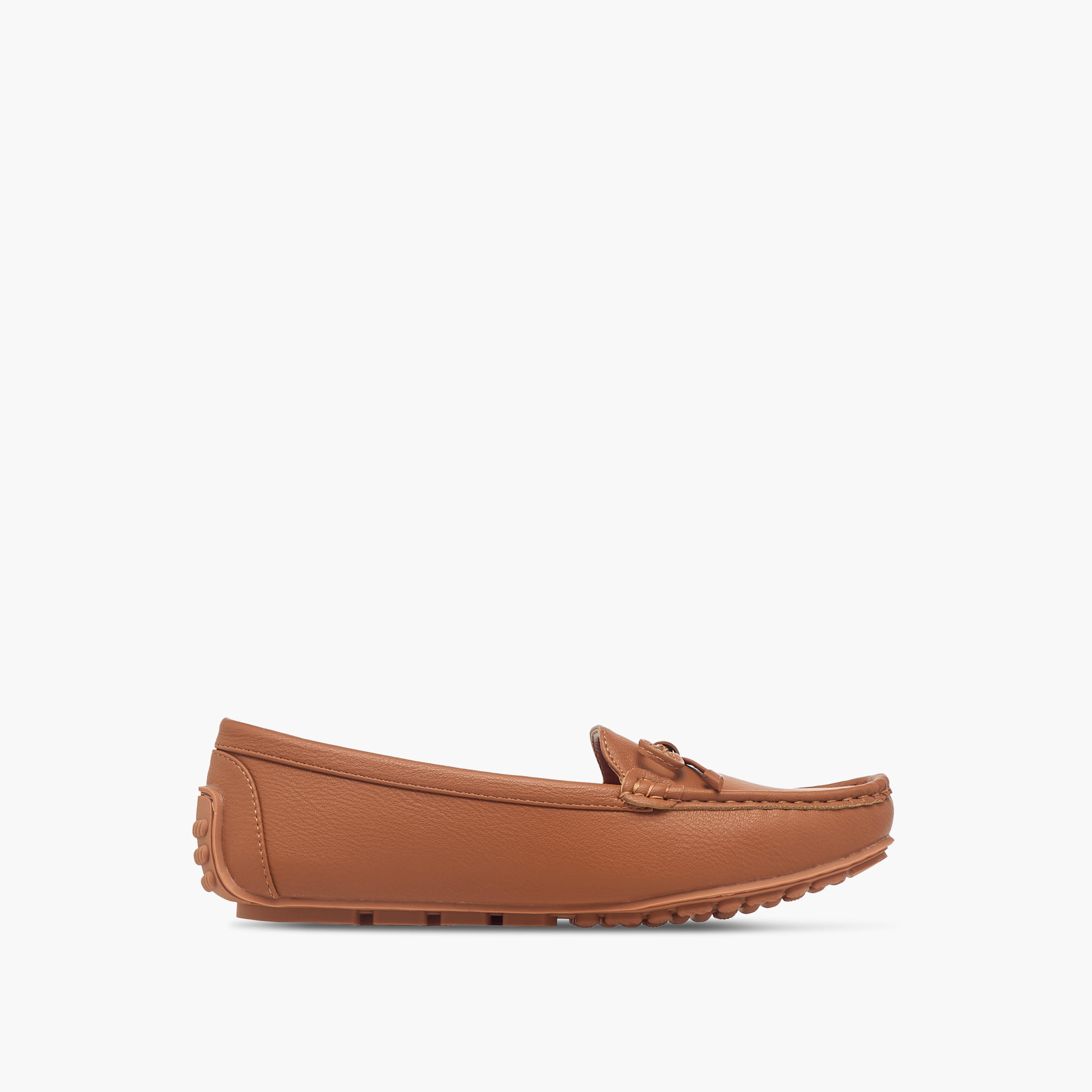 حذاء سهل الارتداء مريح بارز الملمس بزينة فيونكة من لو كونفورت-women-shoes-flats-loafers-image-3
