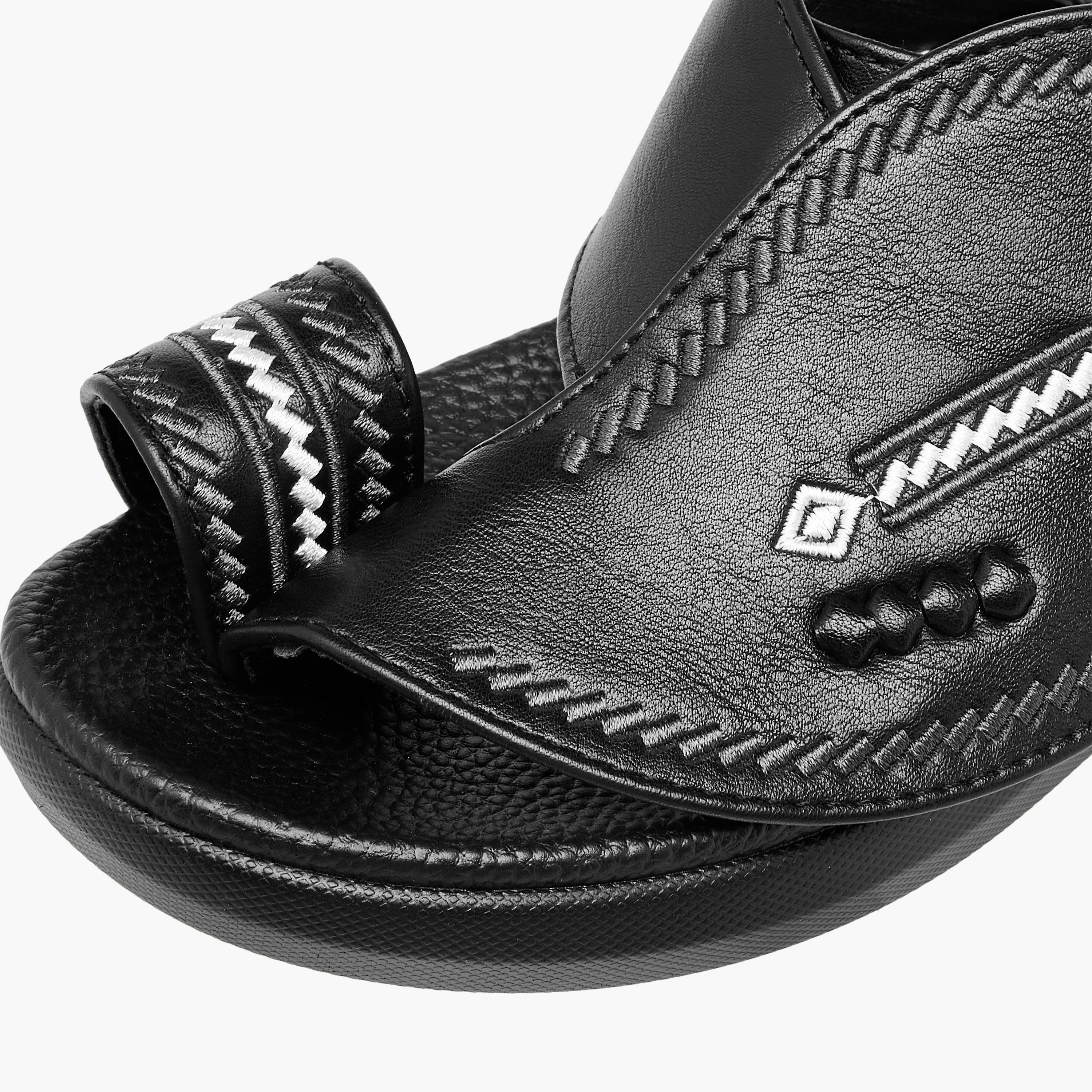 صندل عربي مطرّز للأولاد من الواحة-boys-shoes-sandals-image-3